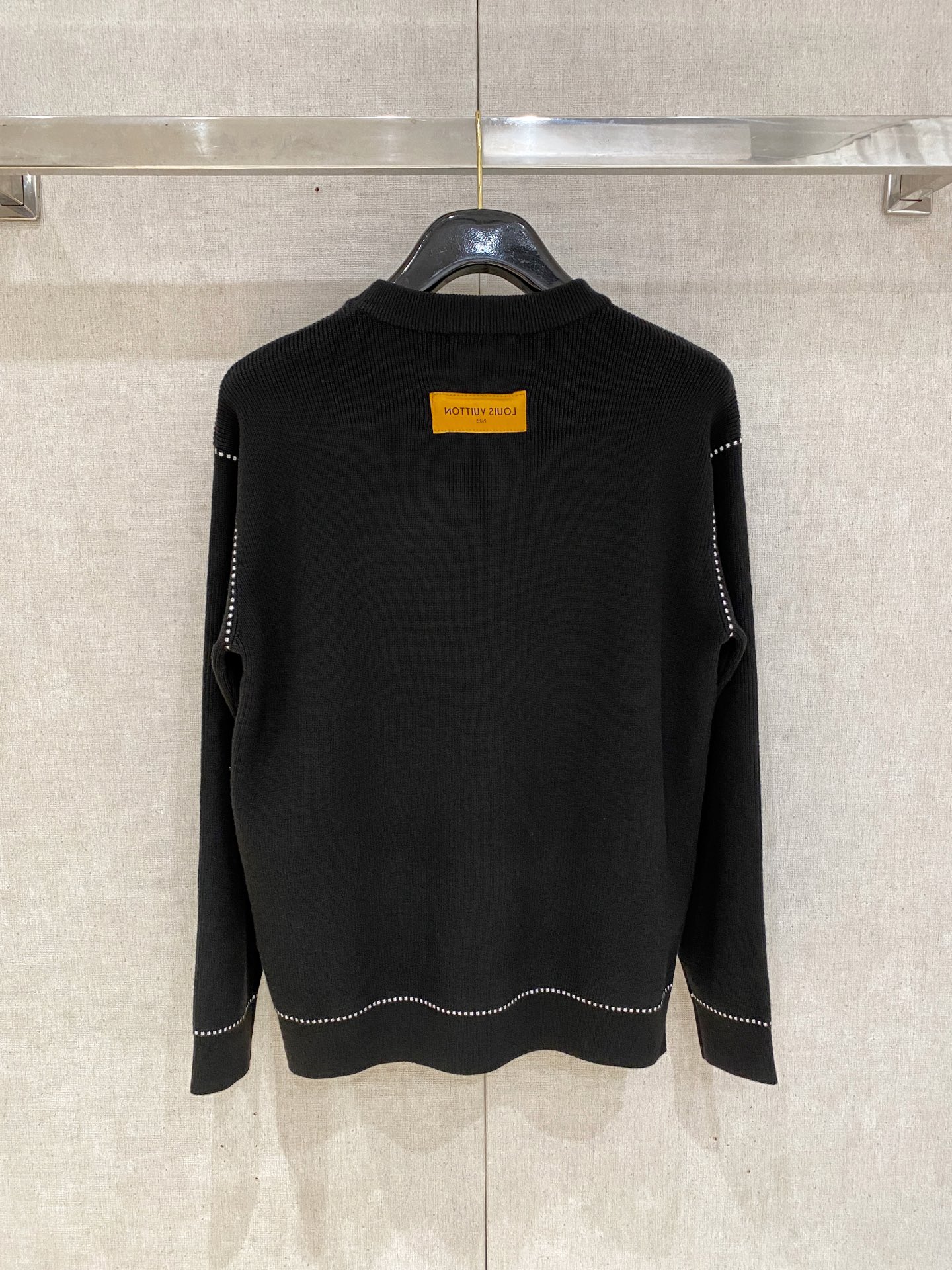 Louis Vuitton Basic Clothing Wool M-l-xl