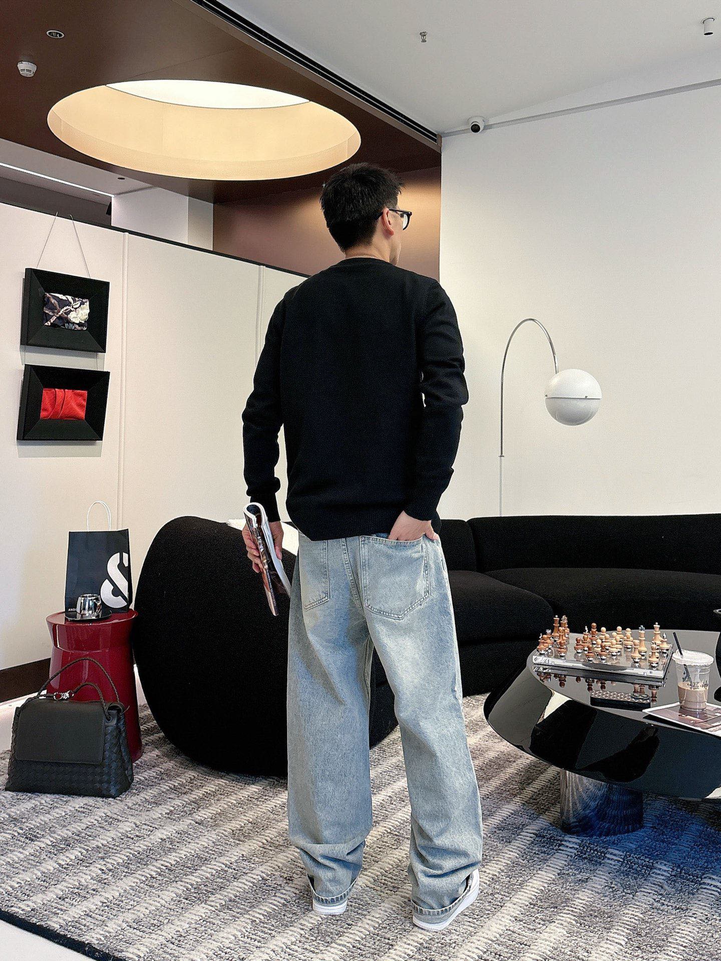 Burberry Basic Clothing Wool M-xl