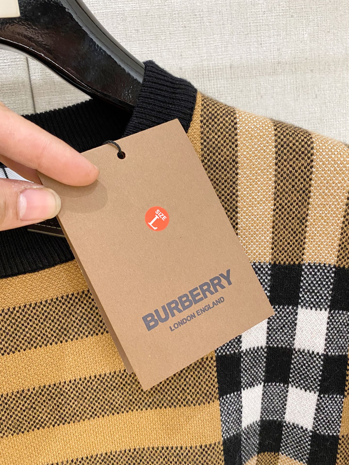 Burberry Basic Clothing Wool M-l-xl