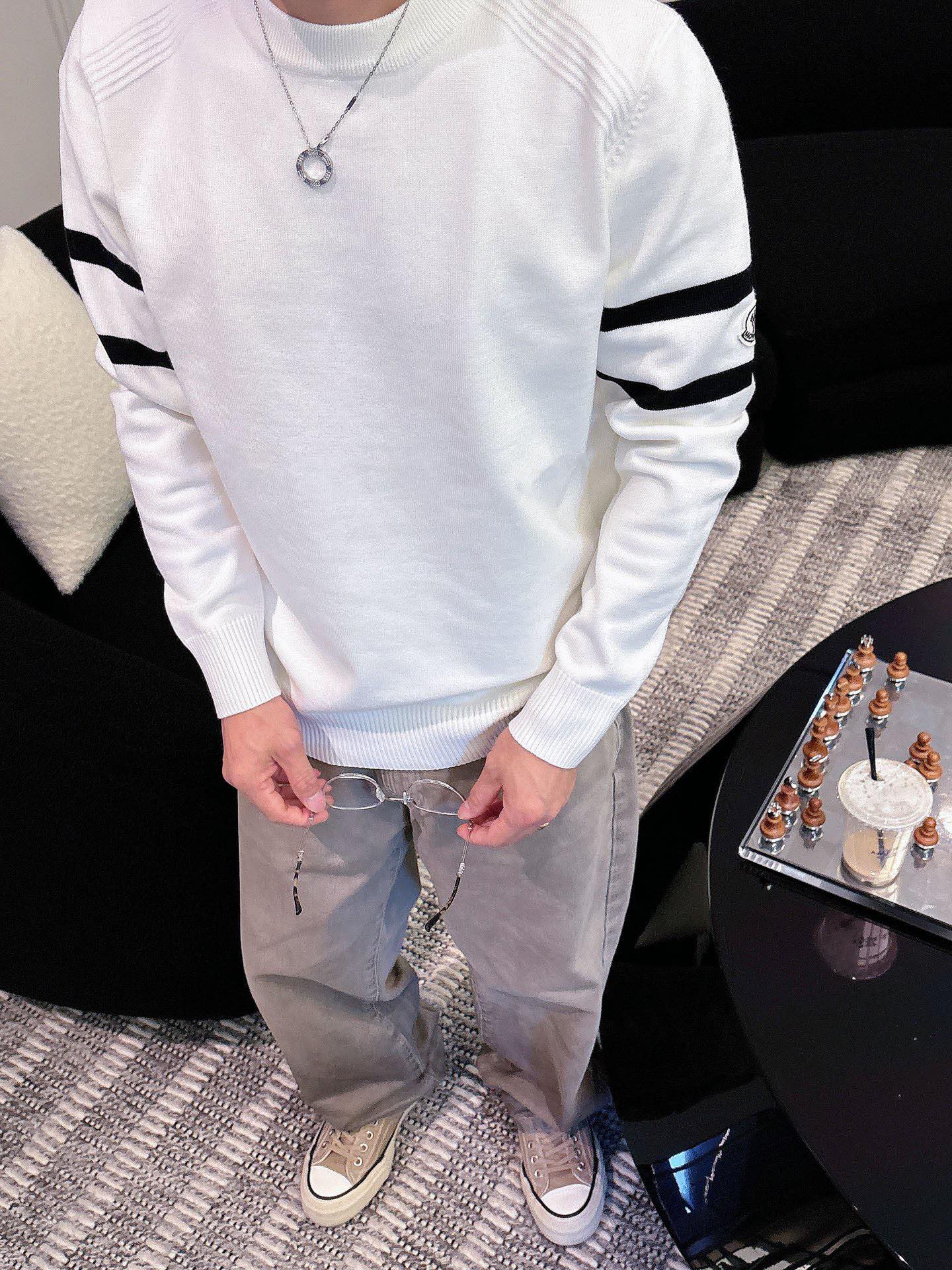 Moncler Basic Clothing Wool M-l-xl
