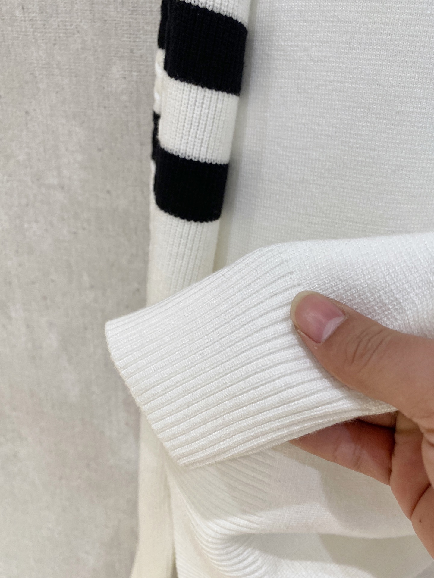 Moncler Basic Clothing Wool S-m-l-xl