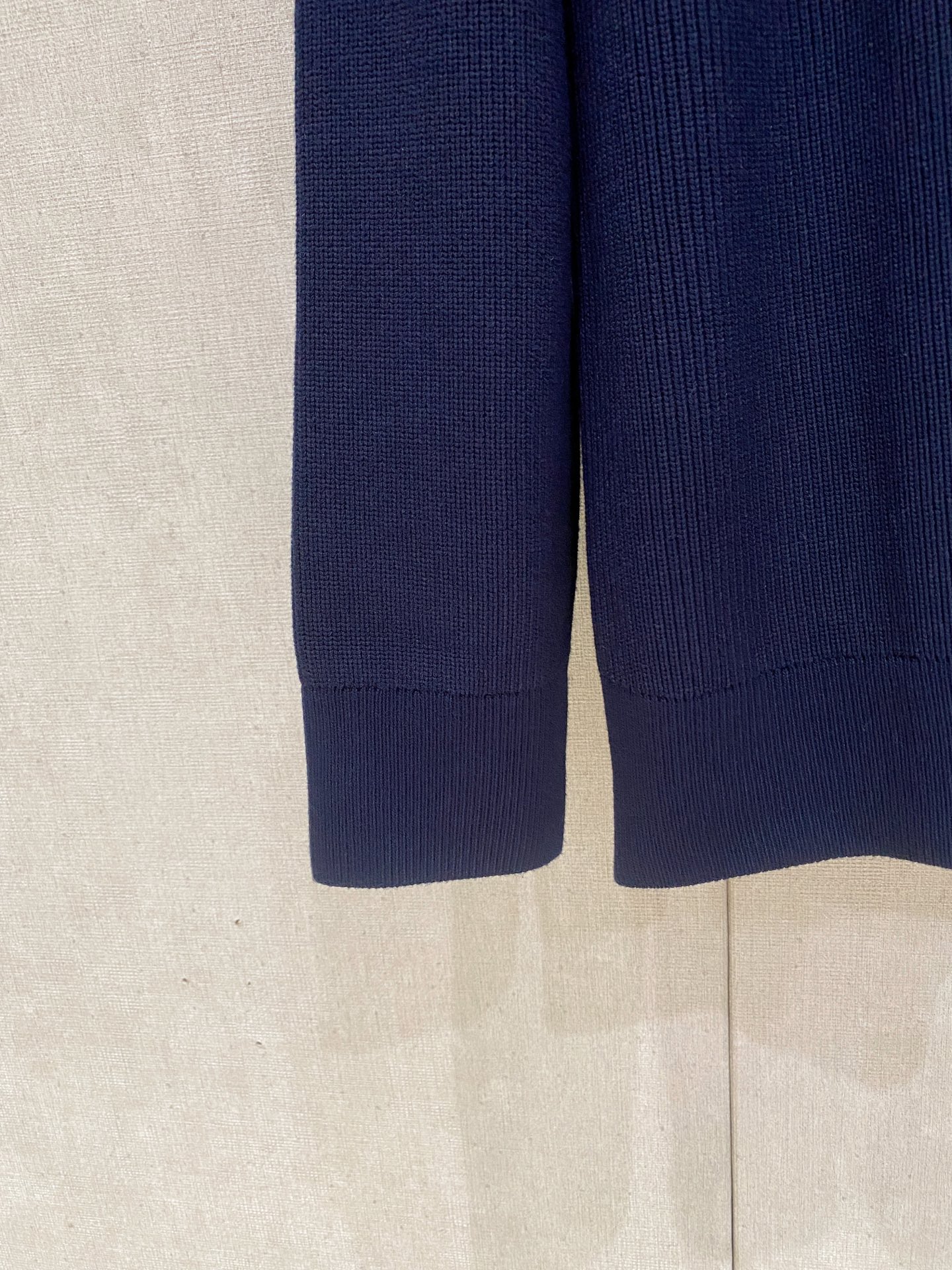 Louis Vuitton Basic Clothing Wool M-l-xl