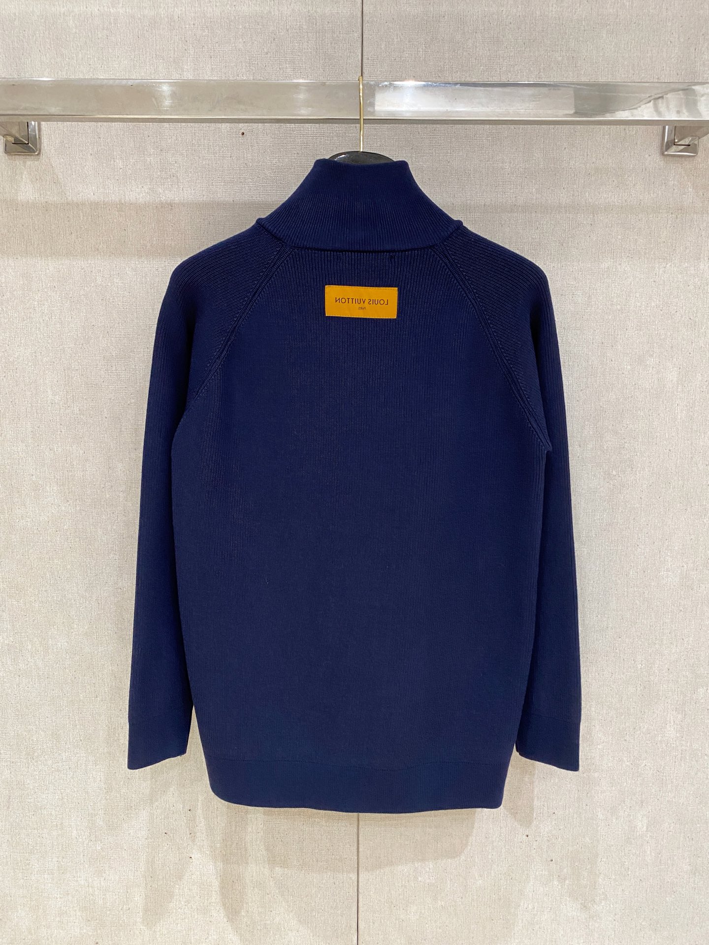 Louis Vuitton Basic Clothing Wool M-l-xl