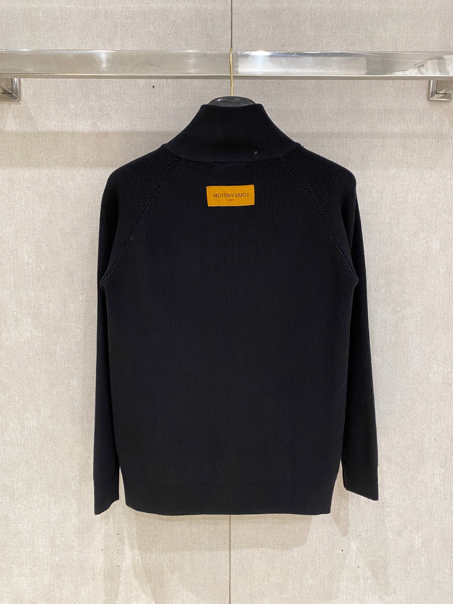 Louis Vuitton Basic Clothing Wool M-l-xl