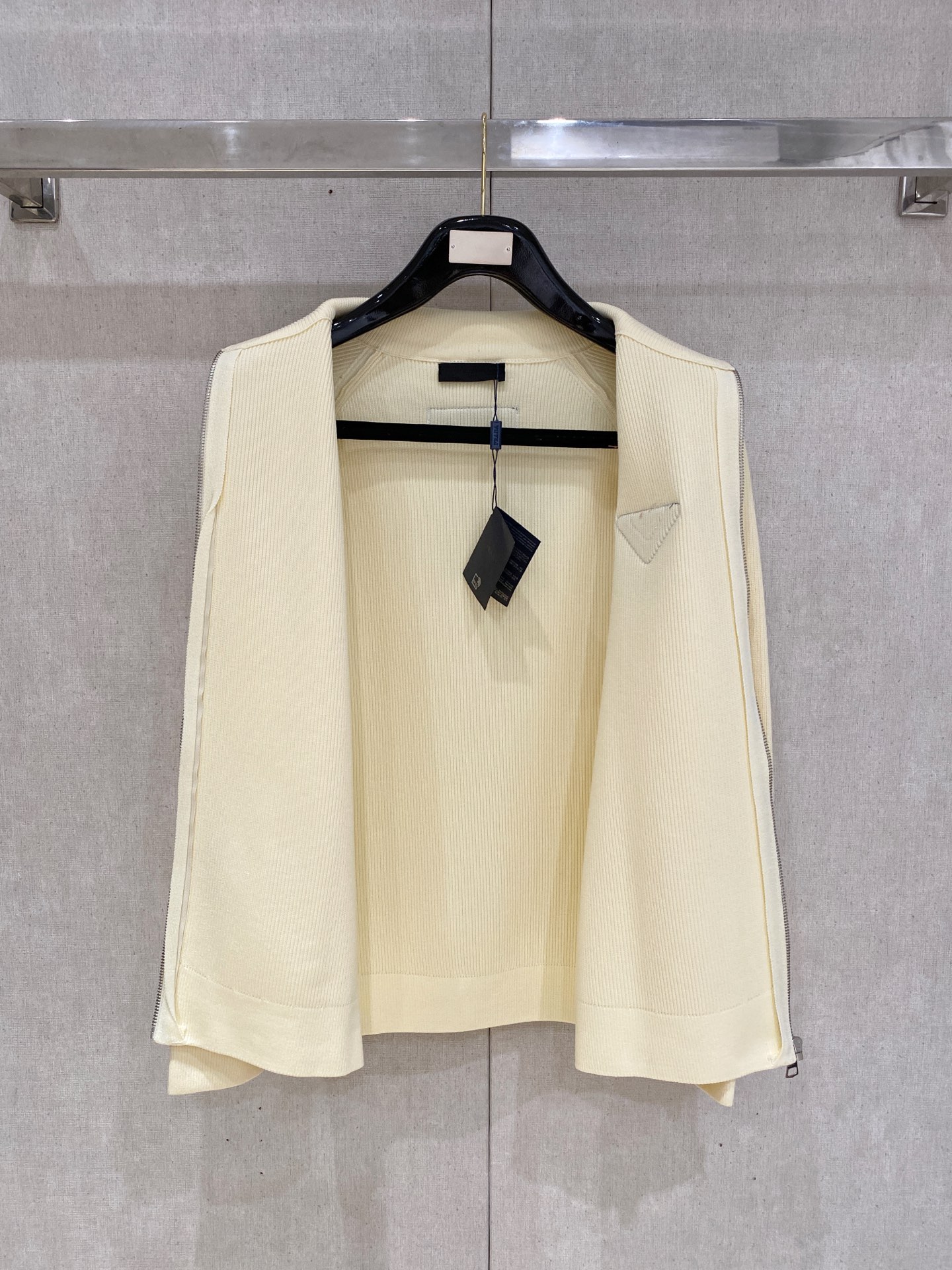 Prada Basic Clothing Wool M-l-xl