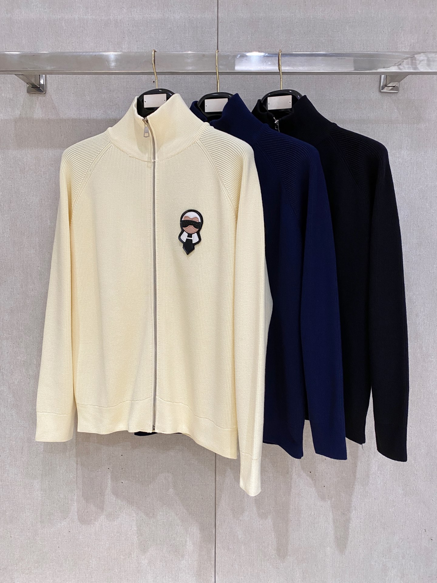 Fendi Basic Clothing Wool M-l-xl