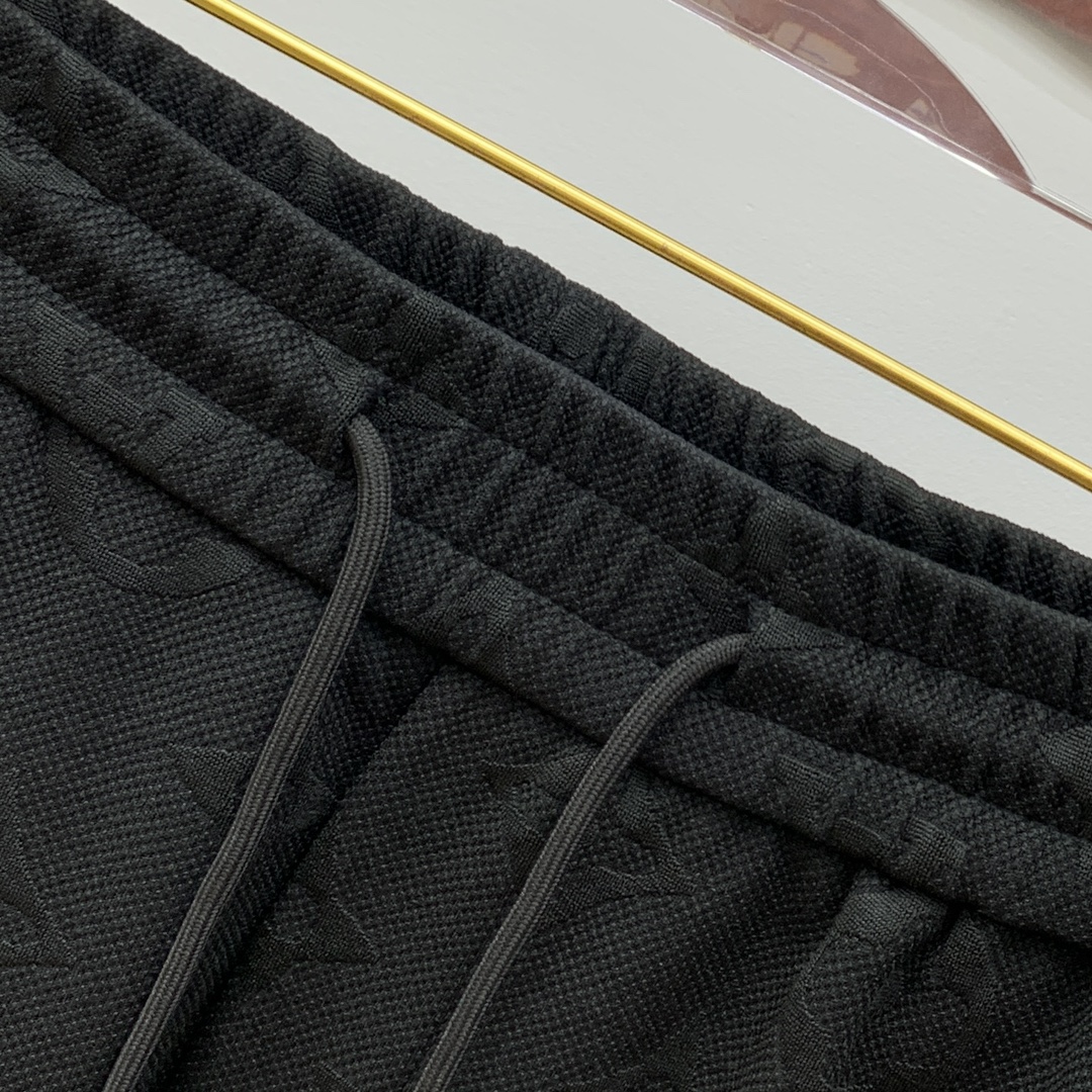 Louis Vuitton Male Basic Clothing M-l-xl