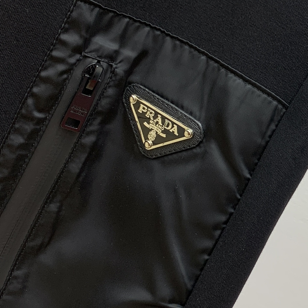 Prada Male Basic Clothing M-xl