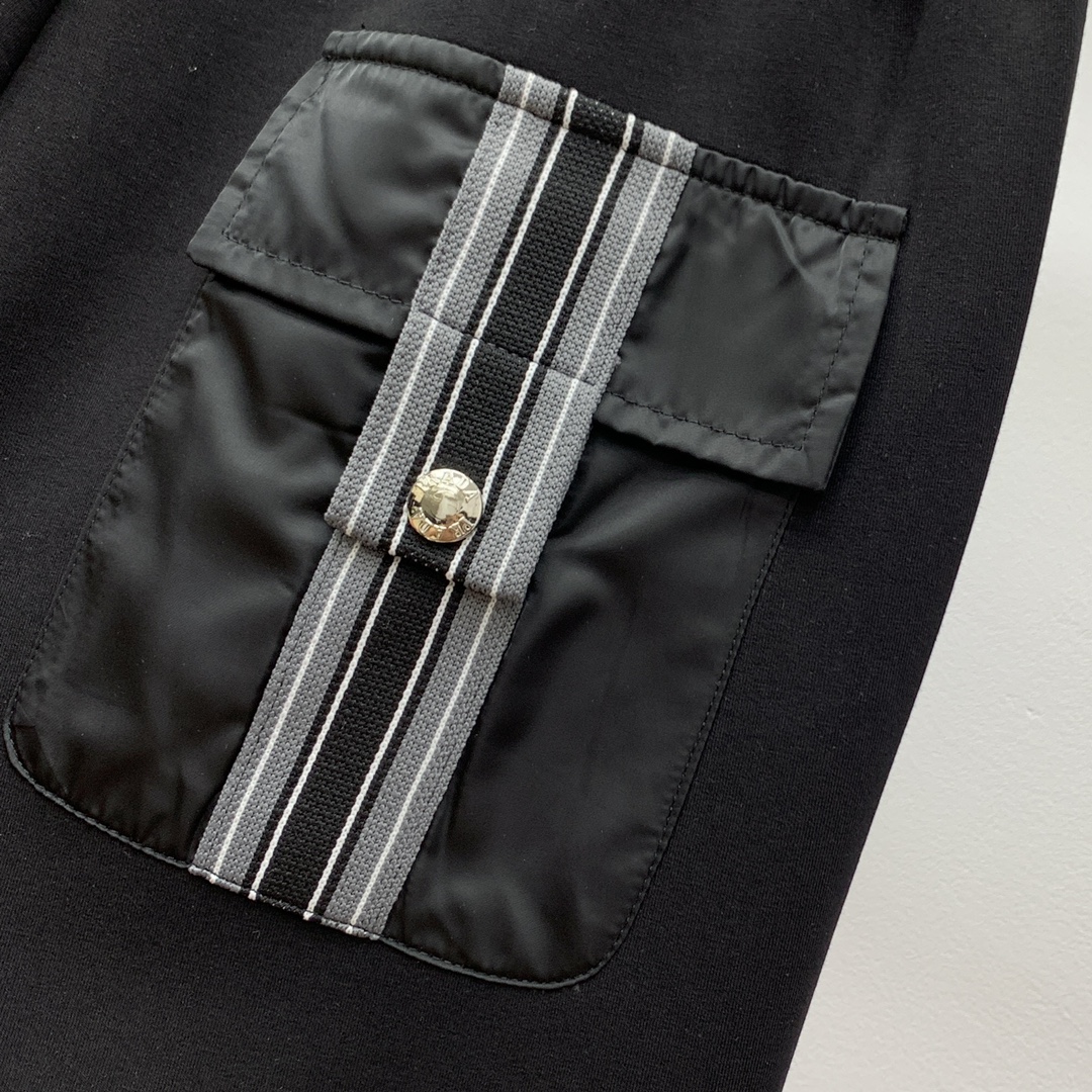 Prada Male Basic Clothing M-xl