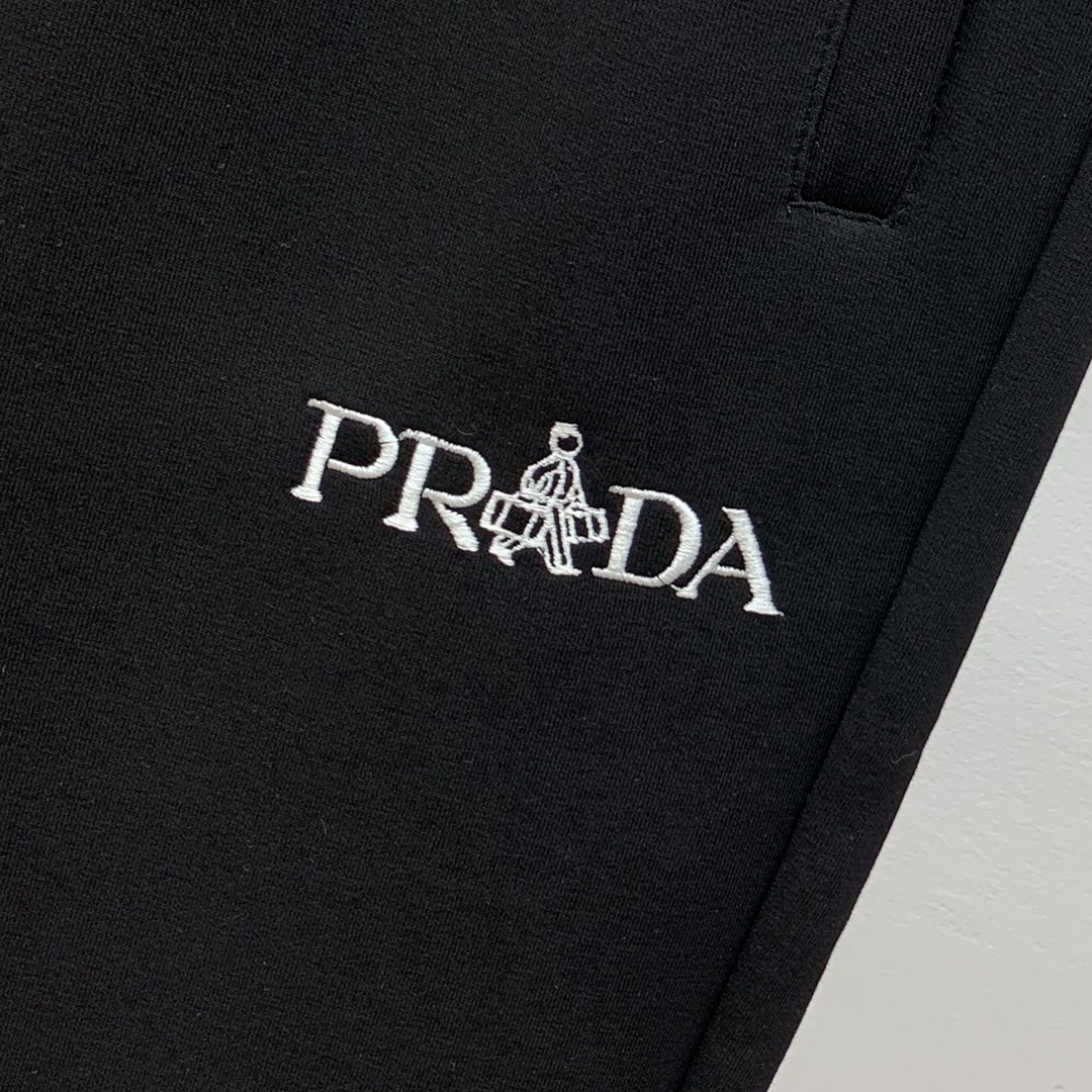 Prada Male Basic Clothing M-xl