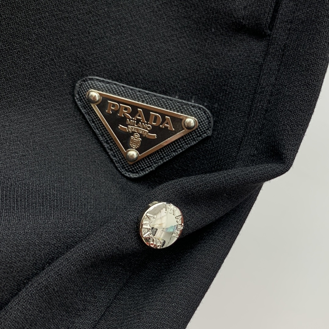 Prada Male Basic Clothing M-xl