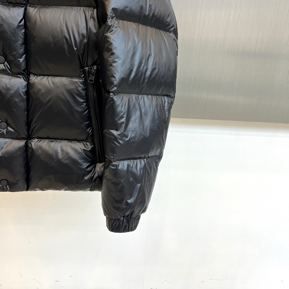 Moncler Down Jacket Goose Down White M-l-xl