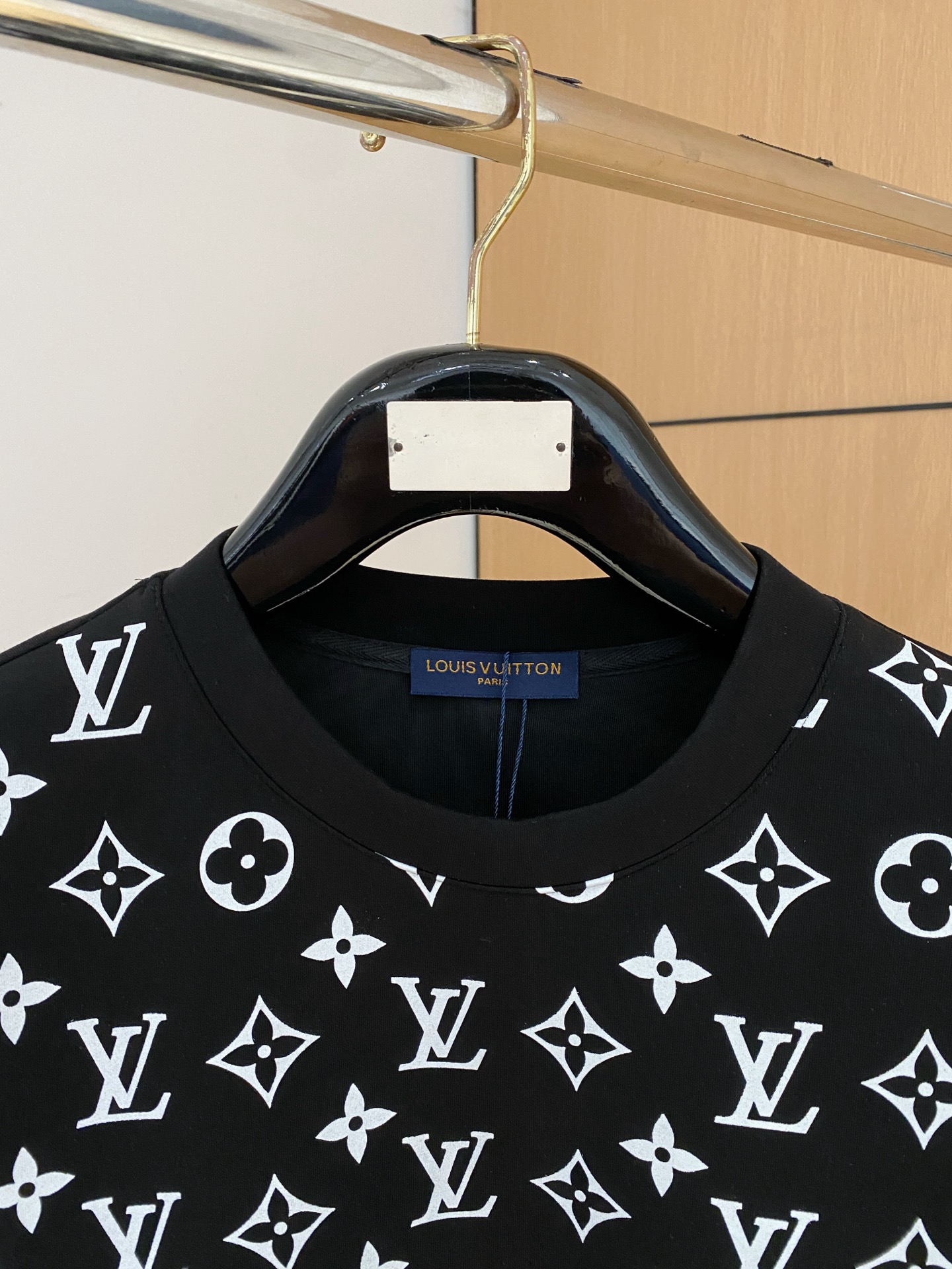 Louis Vuitton Male Hoodie Cotton Black Xs-s-m-l