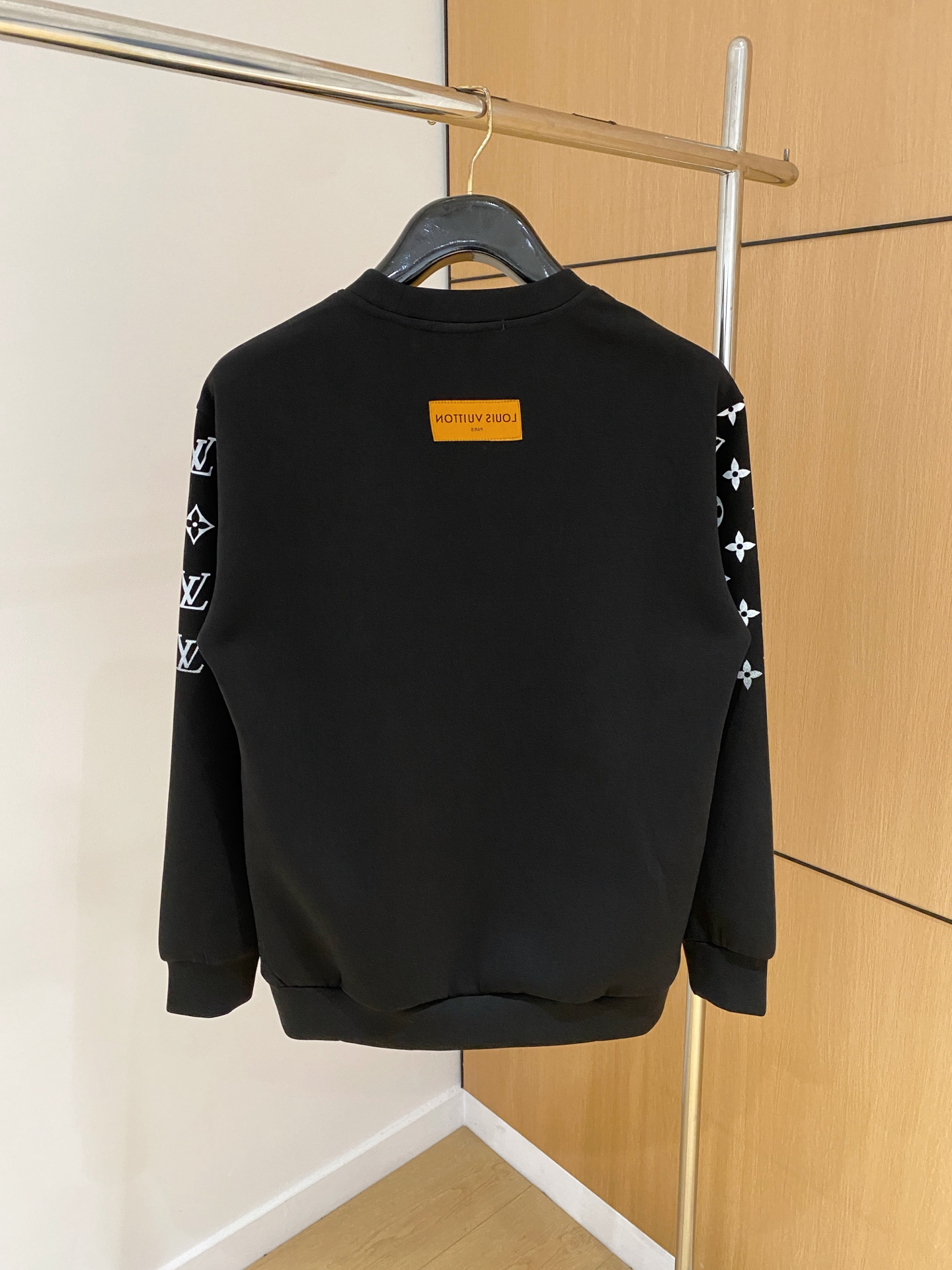 Louis Vuitton Male Hoodie Cotton Black Xs-s-m-l