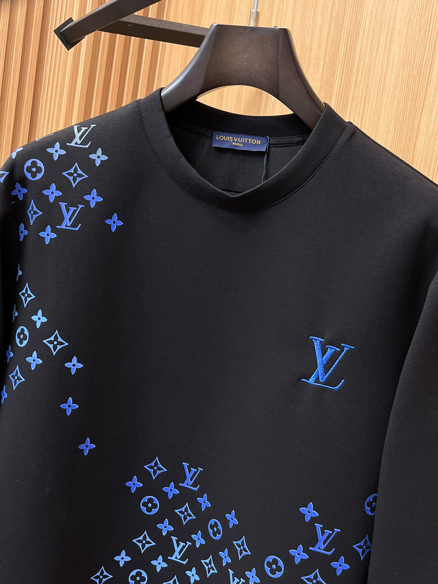 Louis Vuitton Male Hoodie Cotton Black Xs-s-m-l