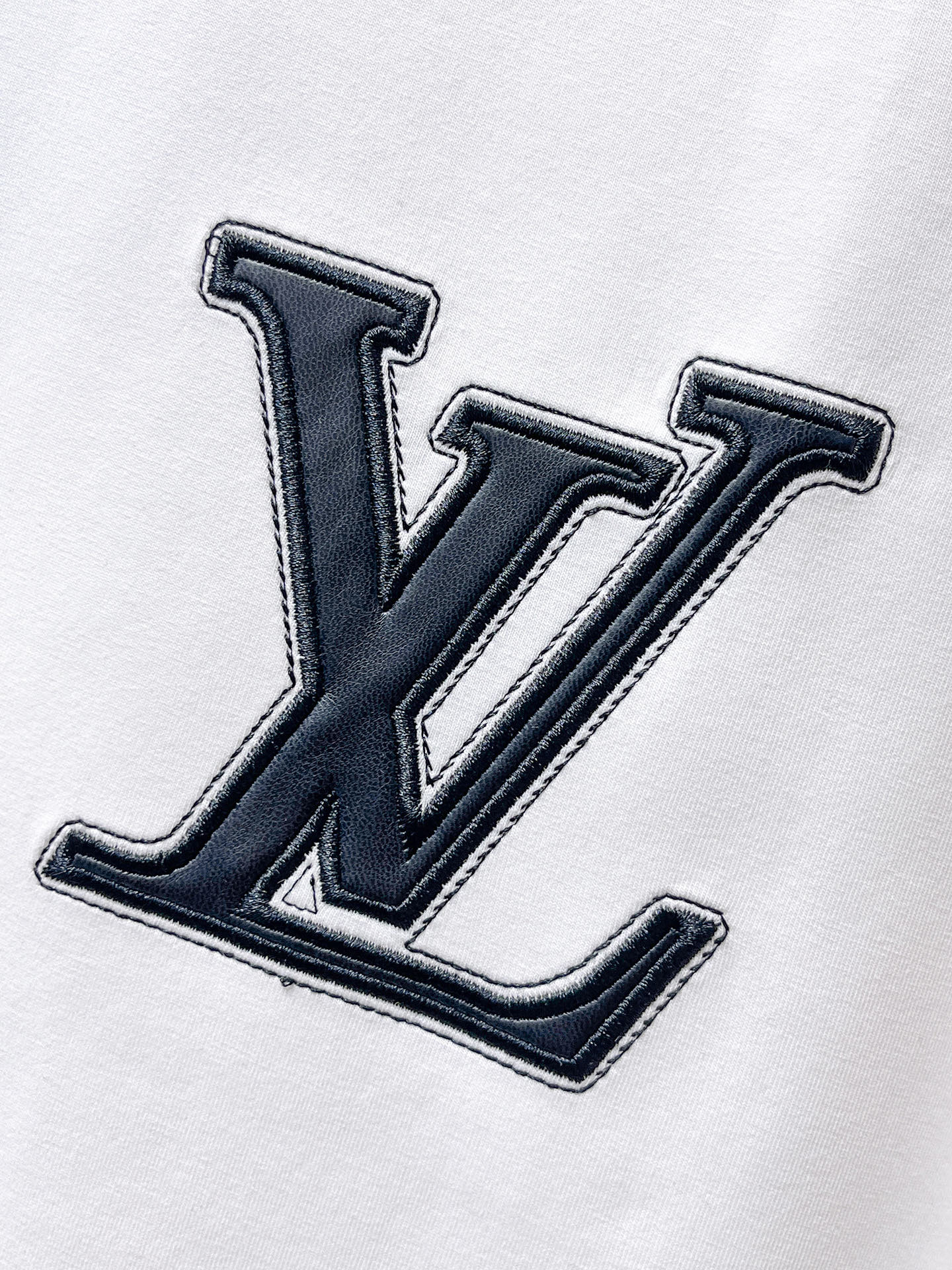 Louis Vuitton Male Hoodie Cotton Black Xs-s-m-l