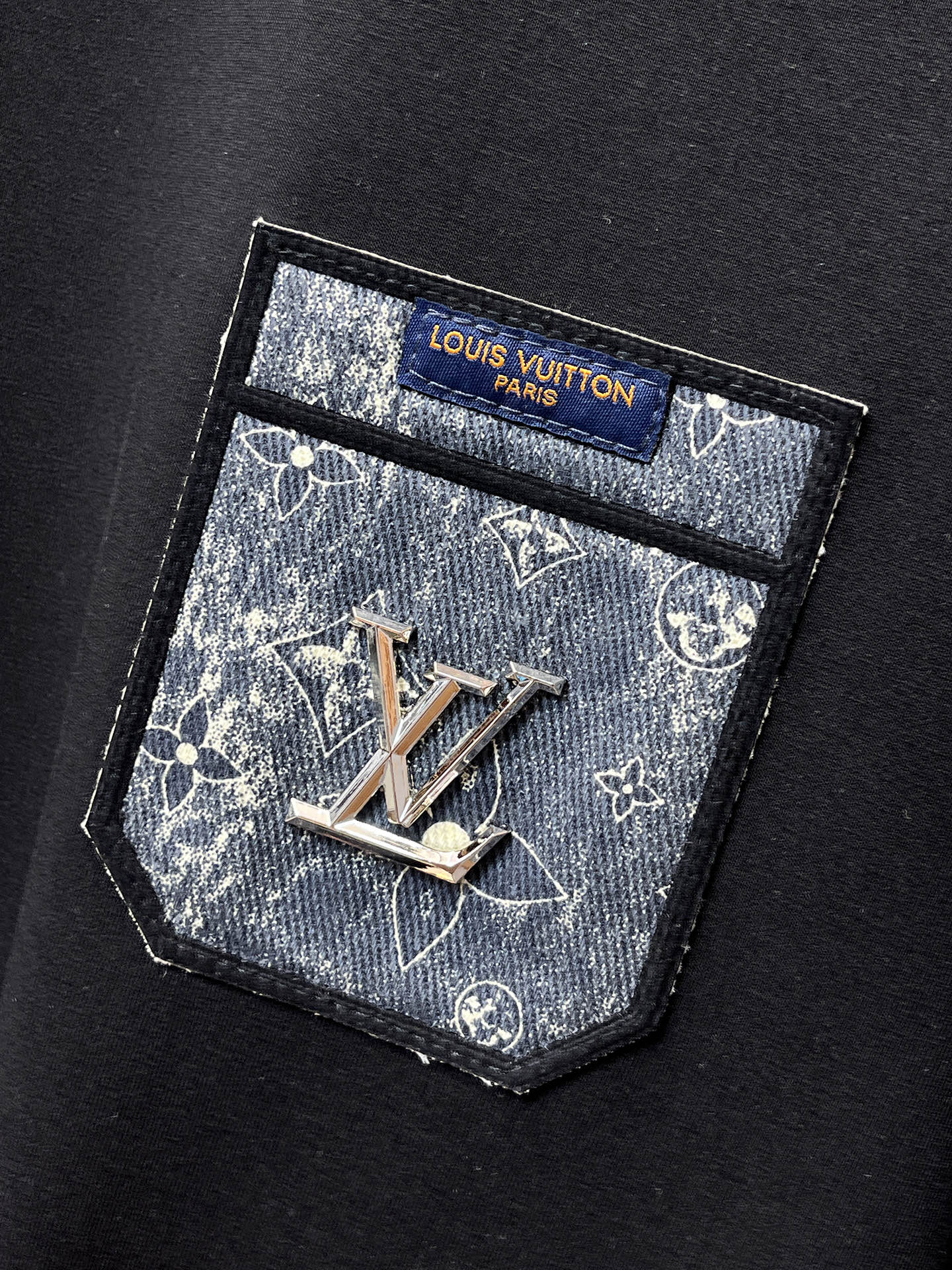 Louis Vuitton Male Hoodie Cotton Black Xs-s-m-l