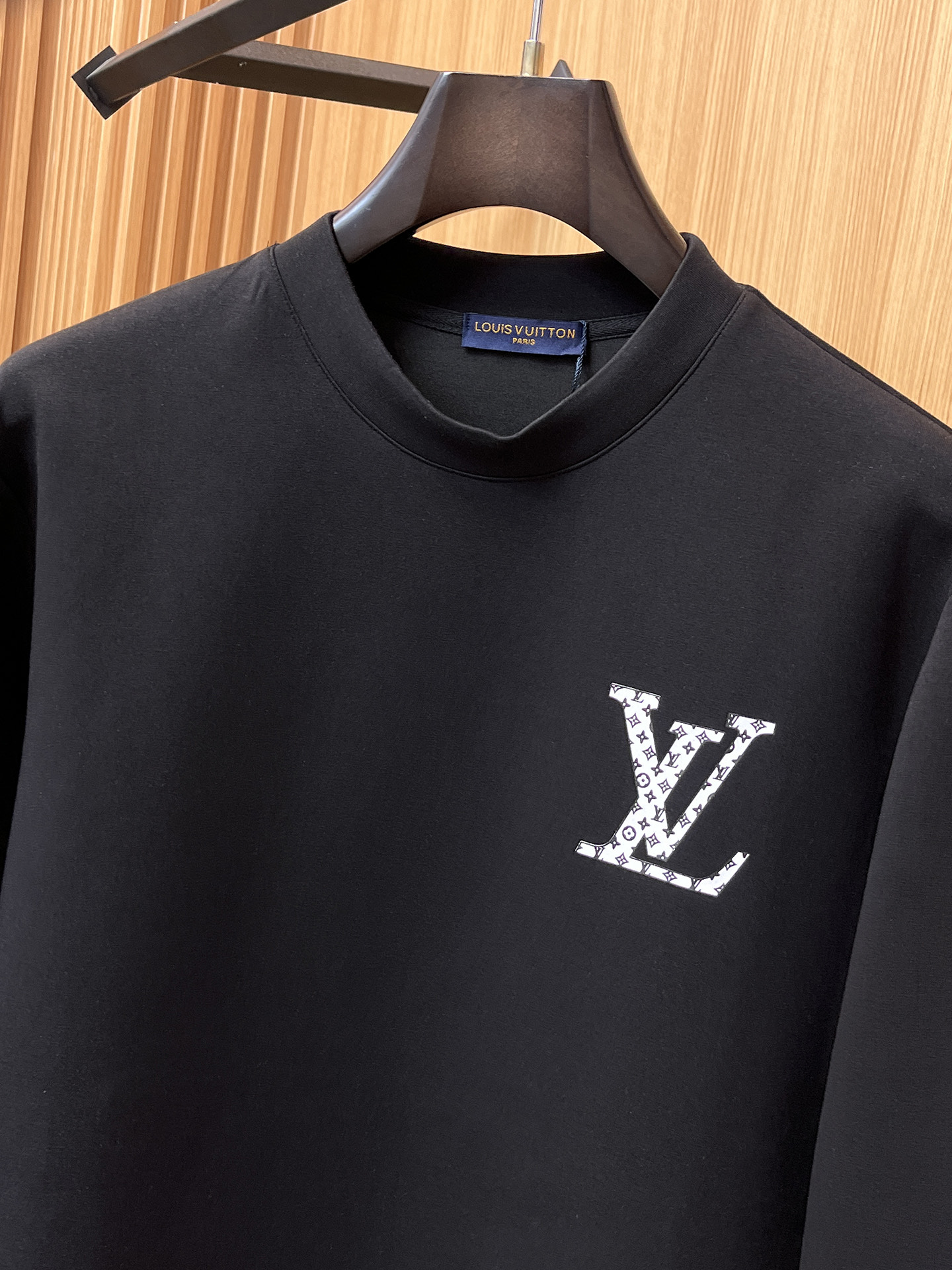 Louis Vuitton Male Hoodie Cotton Black Xs-s-m-l