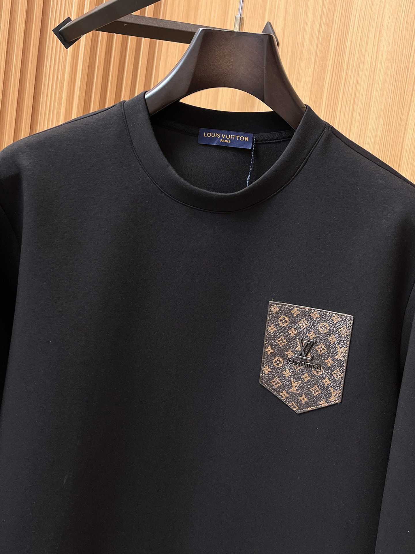 Louis Vuitton Male Hoodie Cotton Black Xs-s-m-l