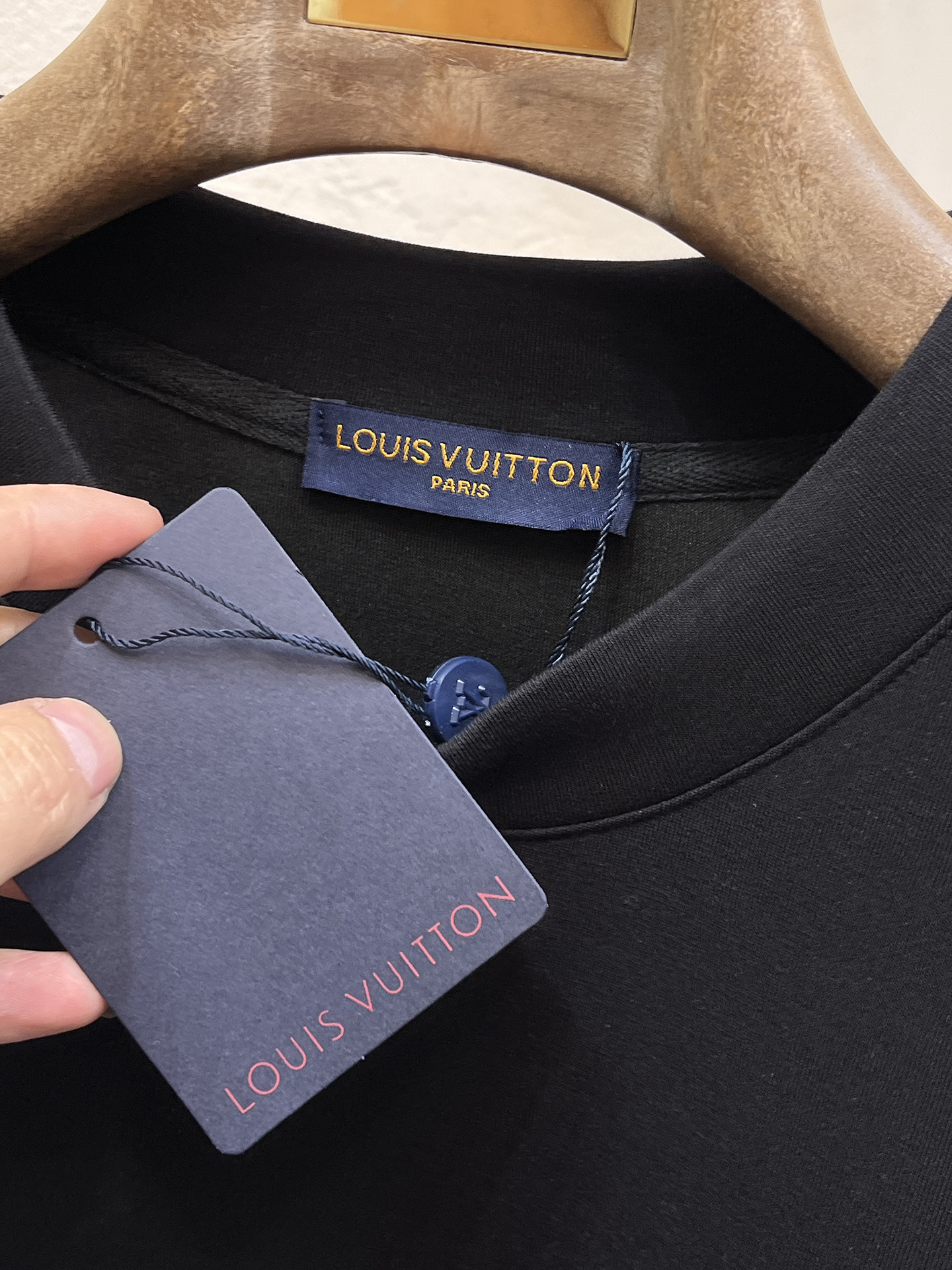 Louis Vuitton Male Hoodie Cotton Black Xs-s-m-l