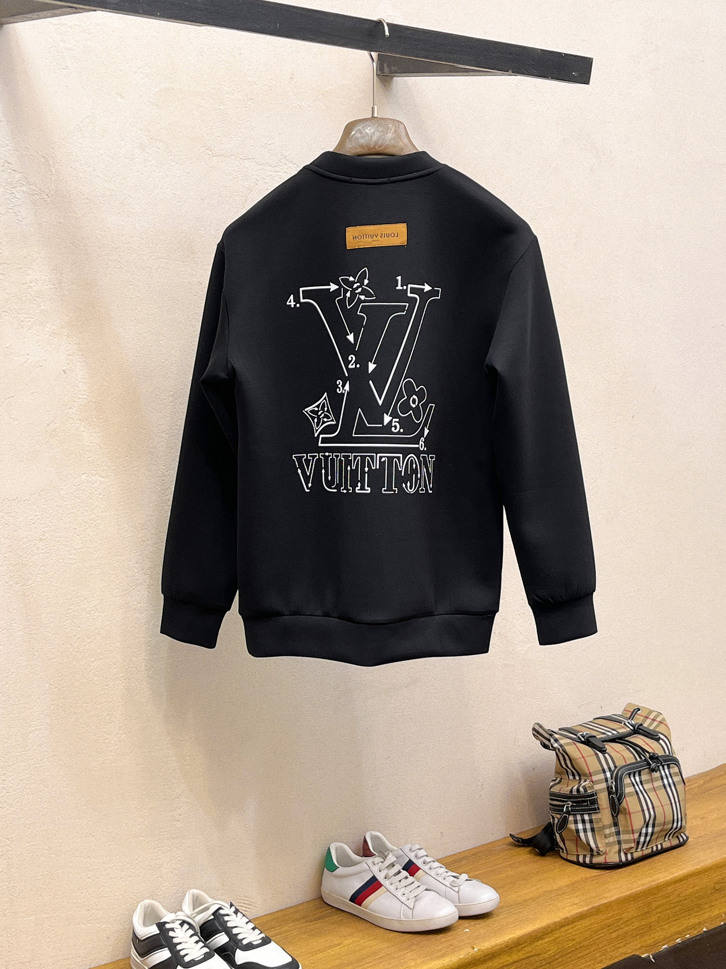 Louis Vuitton Male Hoodie Cotton Black Xs-s-m-l