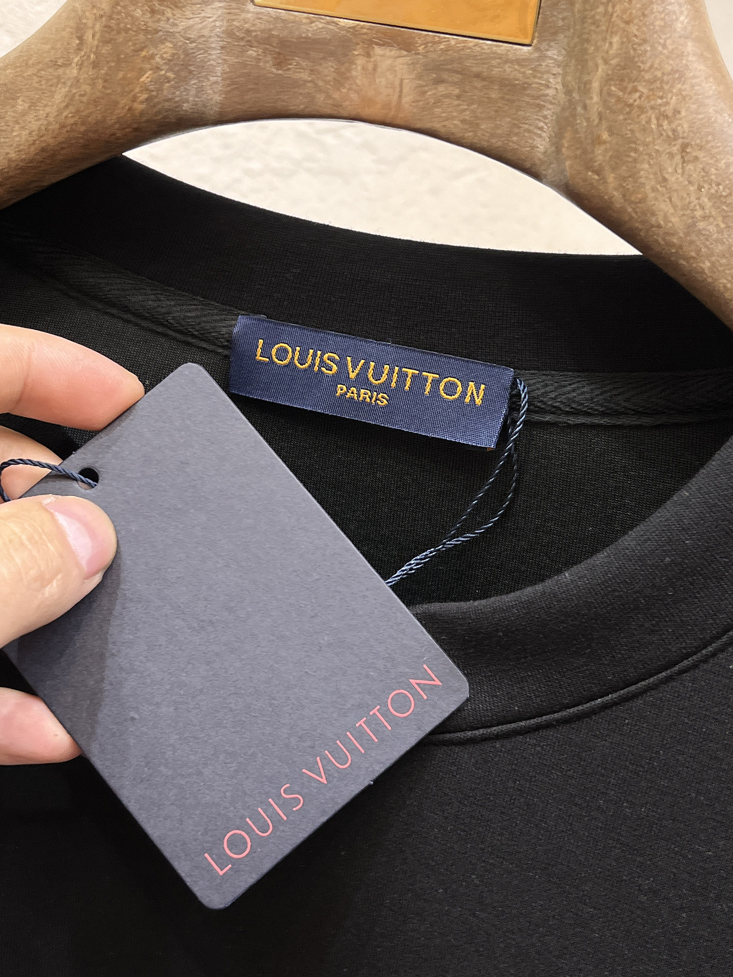 Louis Vuitton Male Hoodie Cotton Black Xs-s-m-l