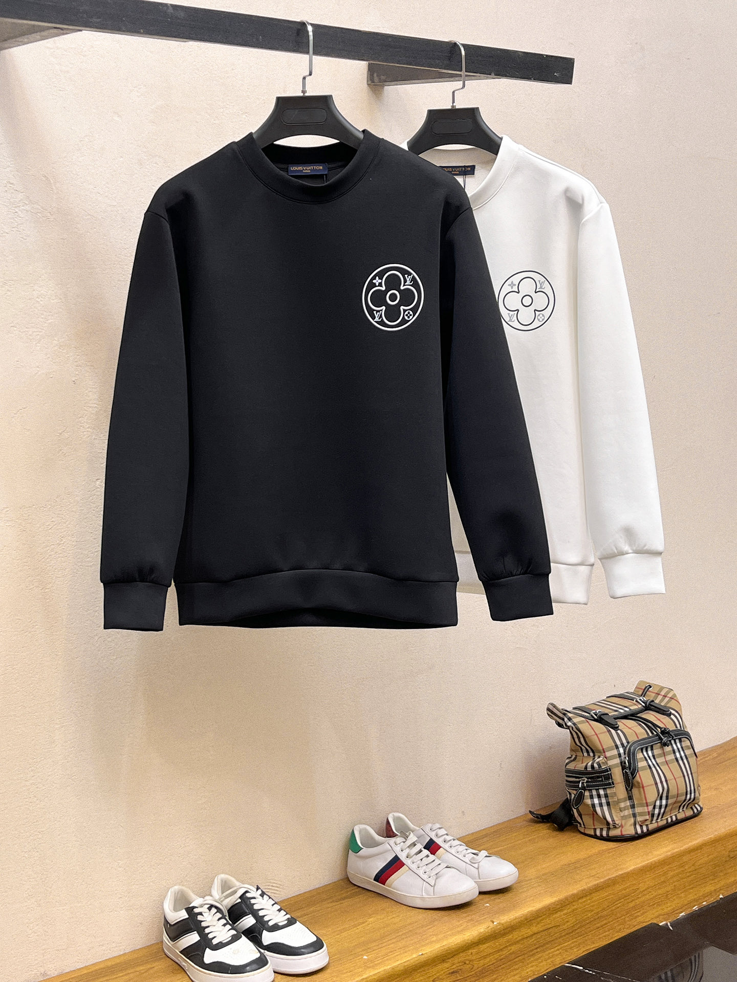 Louis Vuitton Male Hoodie Cotton Black Xs-s-m-l