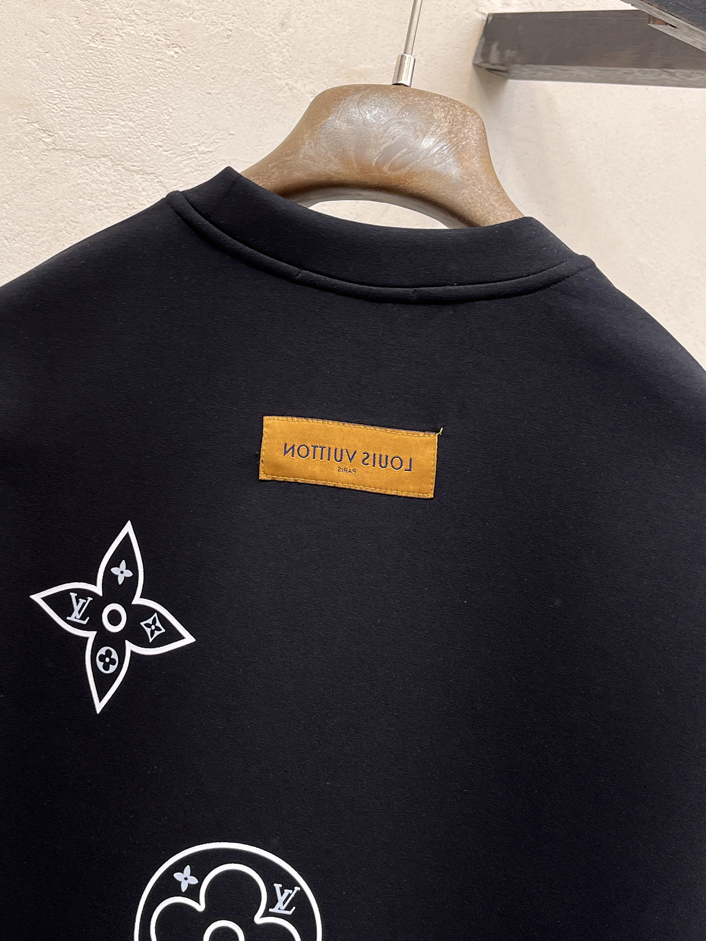 Louis Vuitton Male Hoodie Cotton Black Xs-s-m-l