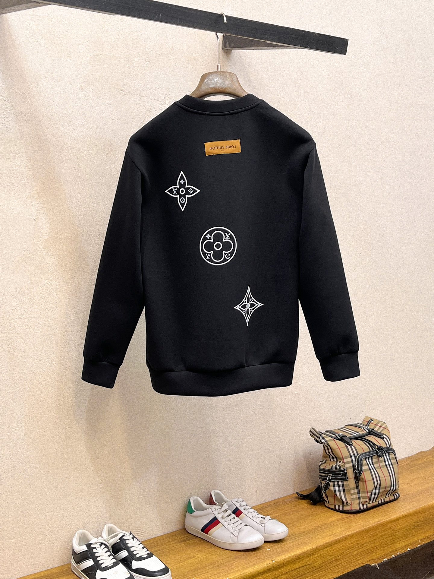Louis Vuitton Male Hoodie Cotton Black Xs-s-m-l