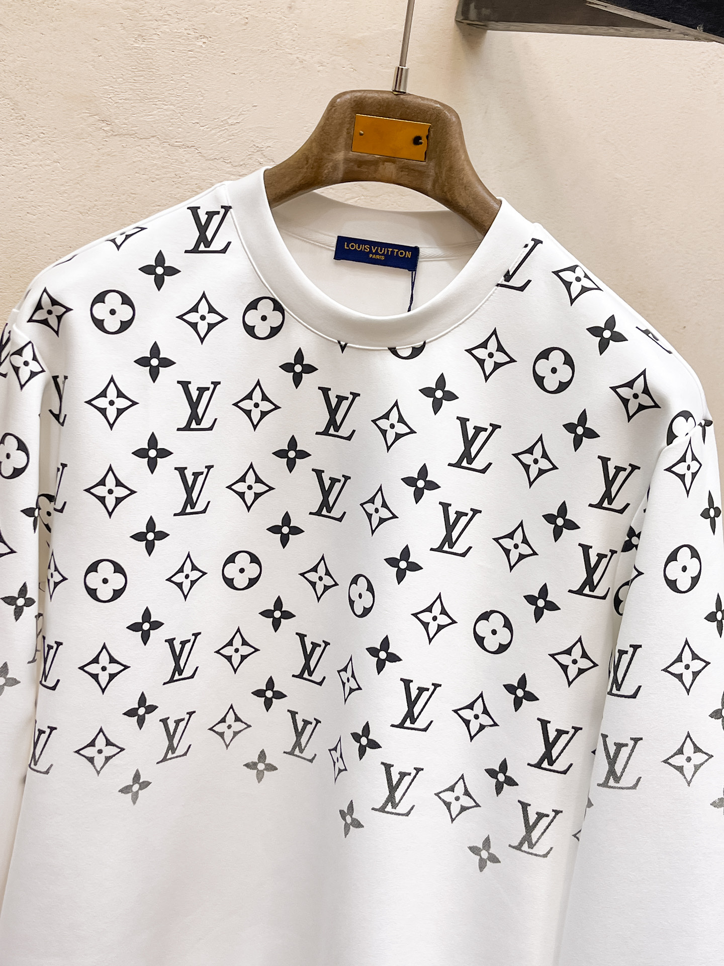 Louis Vuitton Male Hoodie Cotton Black Xs-s-m-l