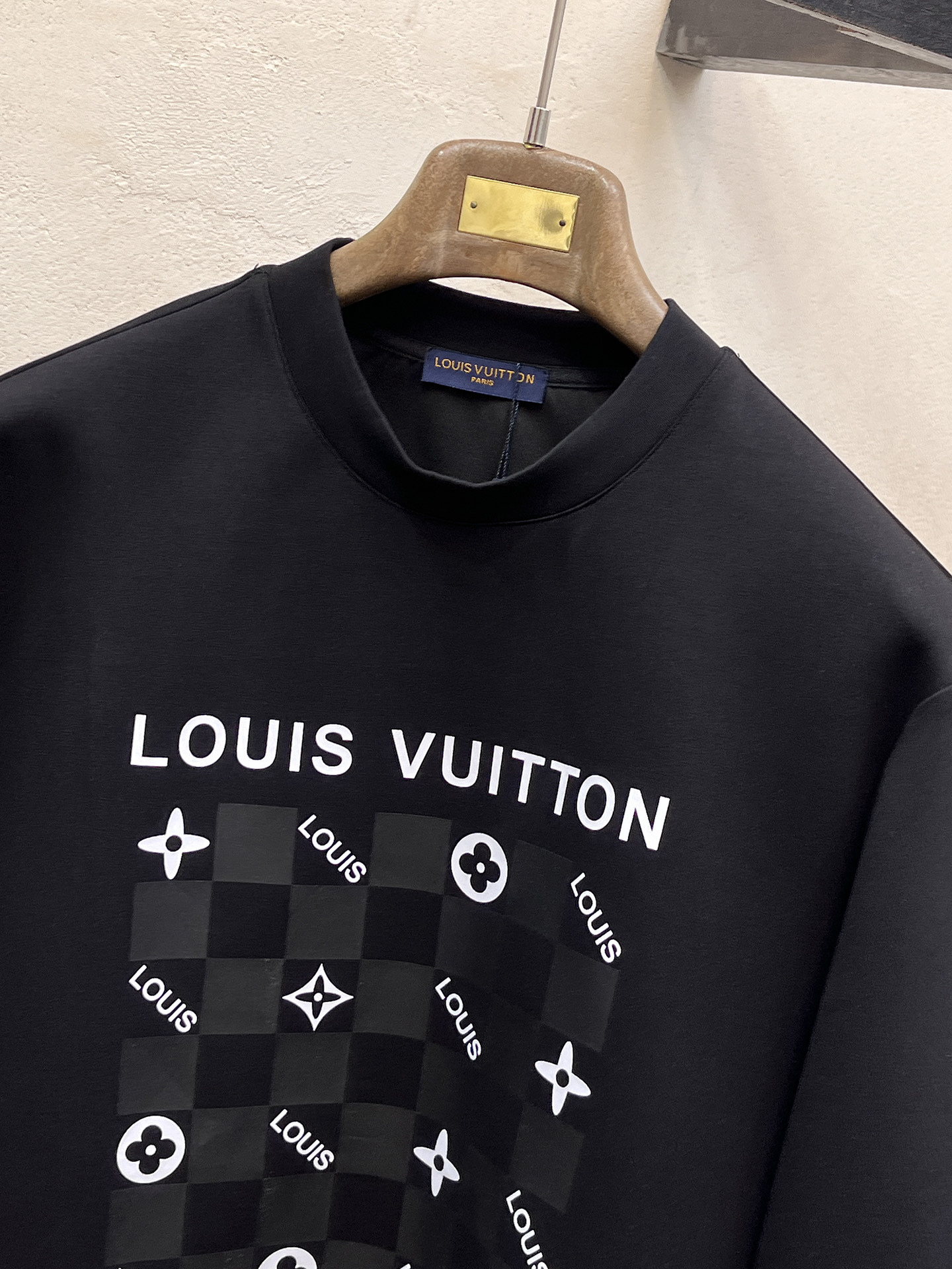 Louis Vuitton Male Hoodie Cotton Black Xs-s-m-l