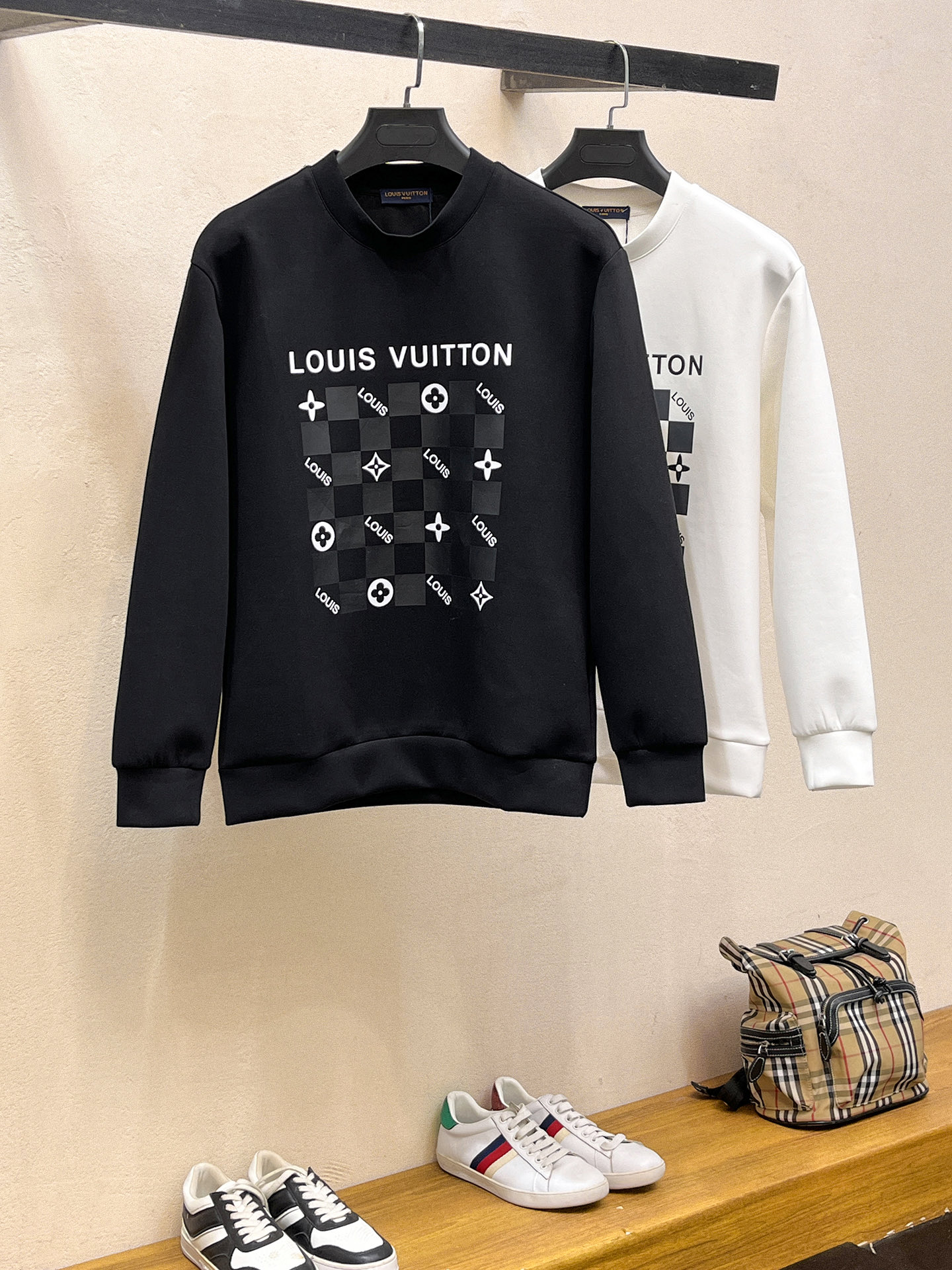 Louis Vuitton Male Hoodie Cotton Black Xs-s-m-l