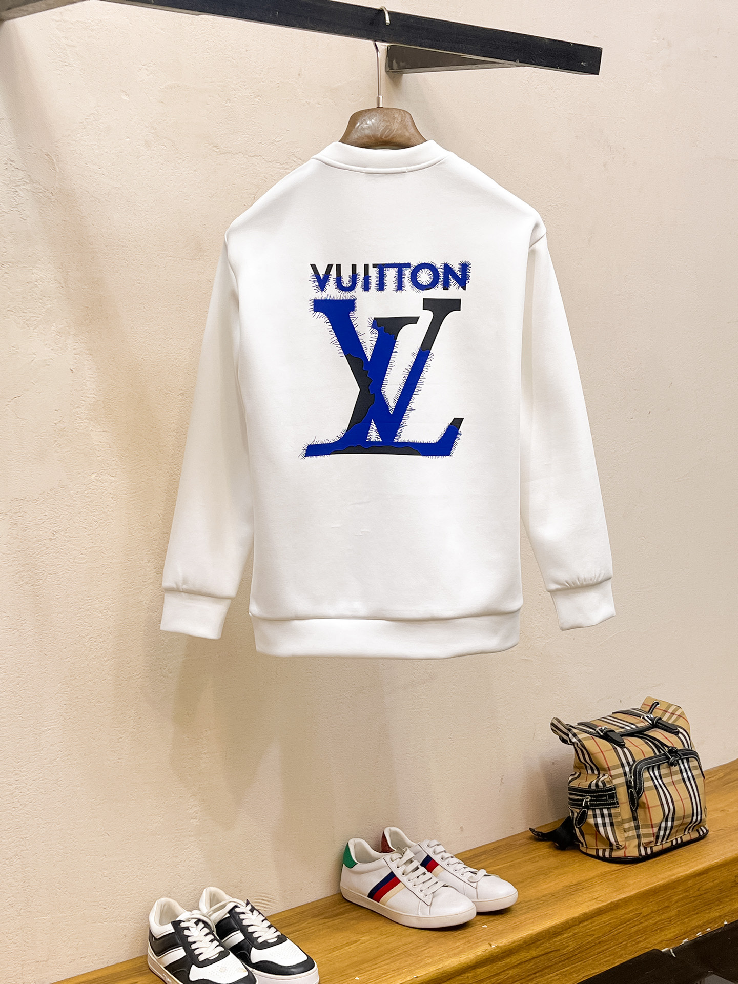Louis Vuitton Male Hoodie Cotton Black Xs-s-m-l