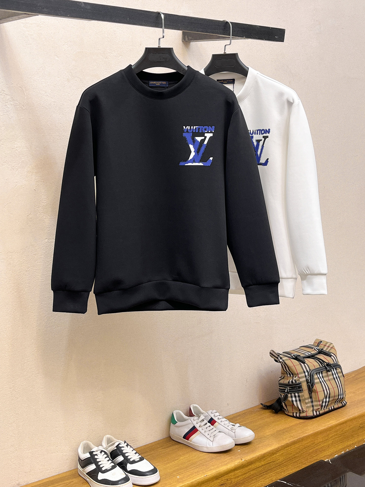 Louis Vuitton Male Hoodie Cotton Black Xs-s-m-l