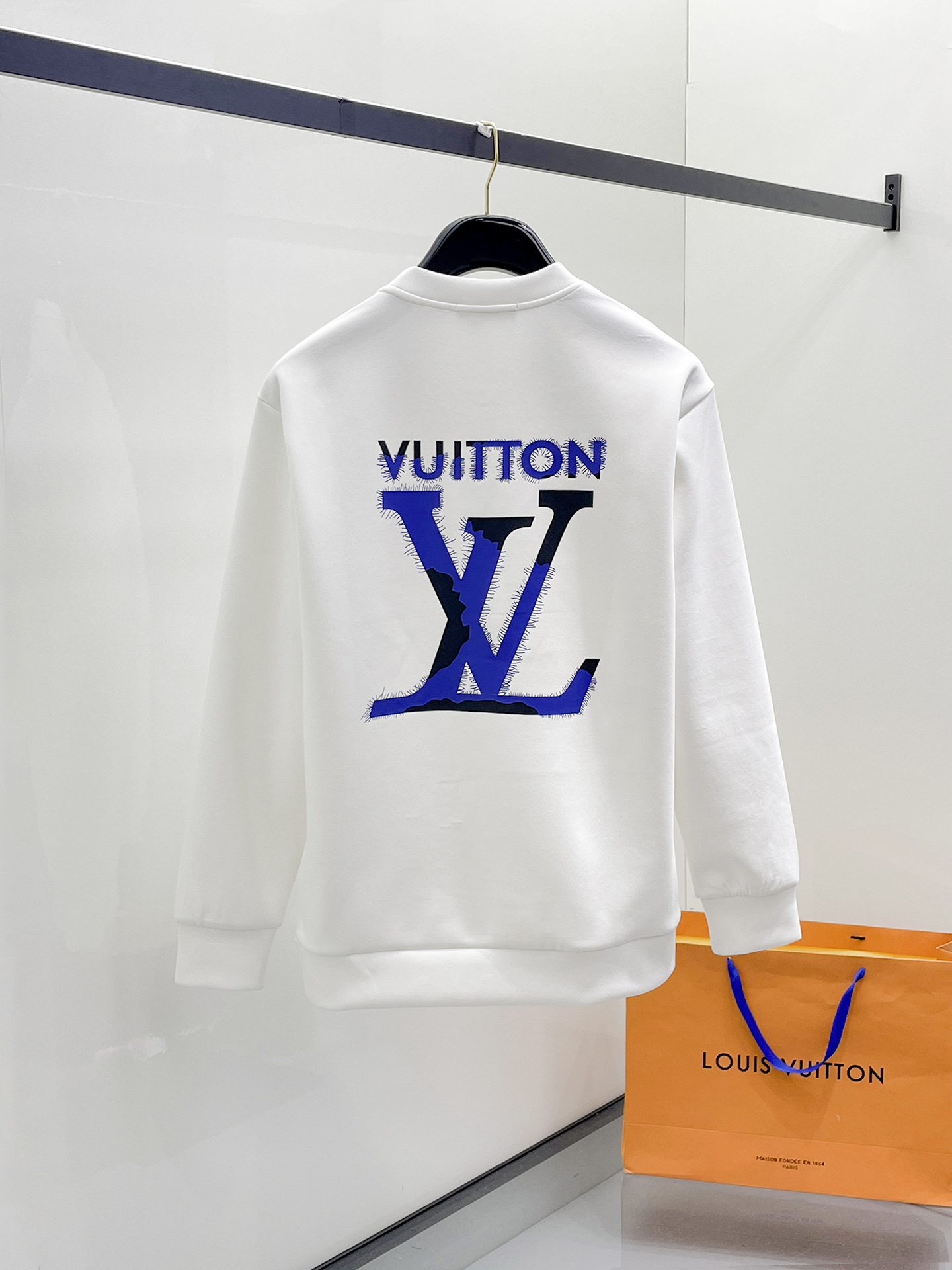 Louis Vuitton Male Hoodie Cotton Black Xs-s-m-l