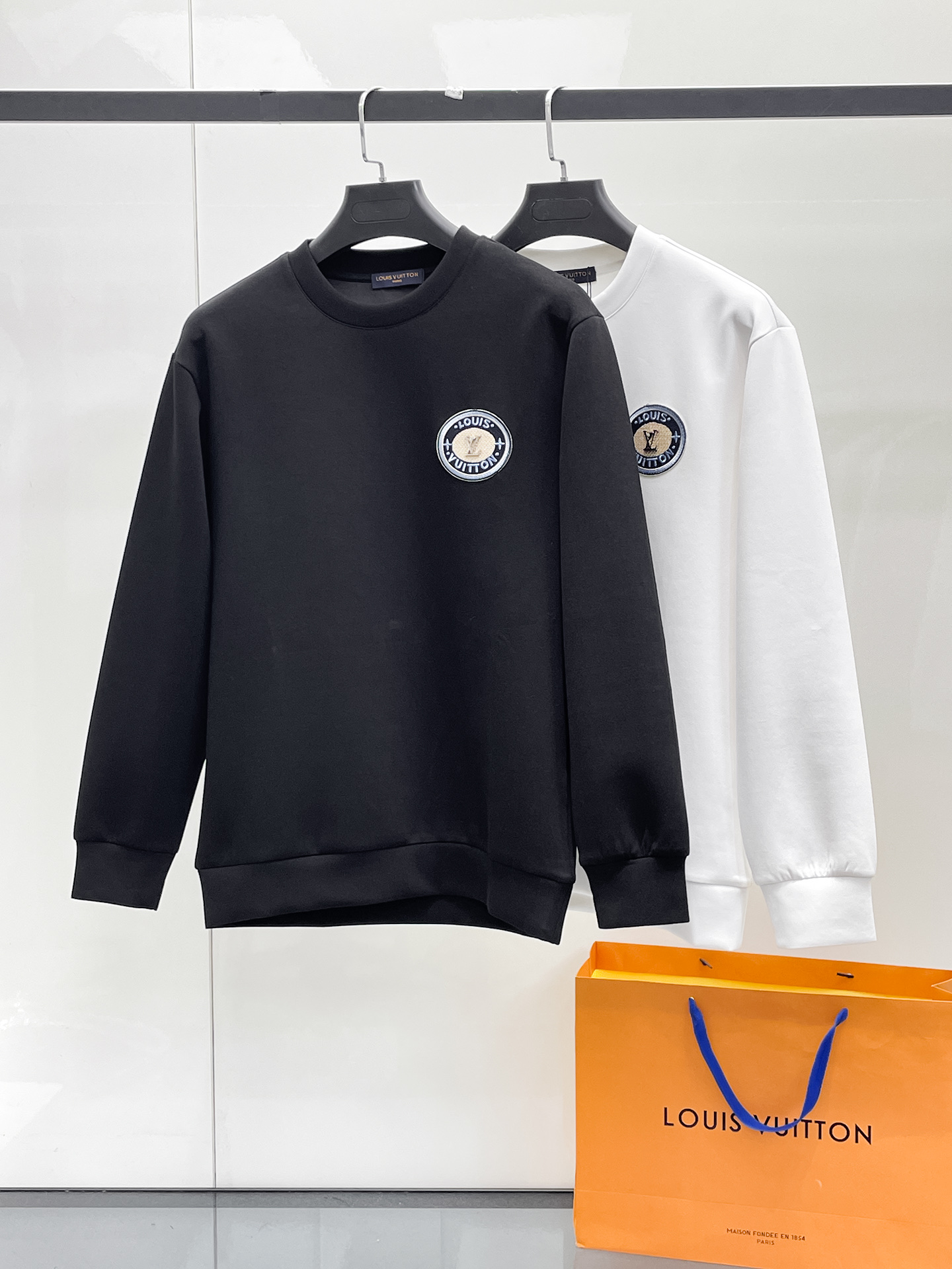 Louis Vuitton Male Hoodie Cotton Black Xs-s-m-l