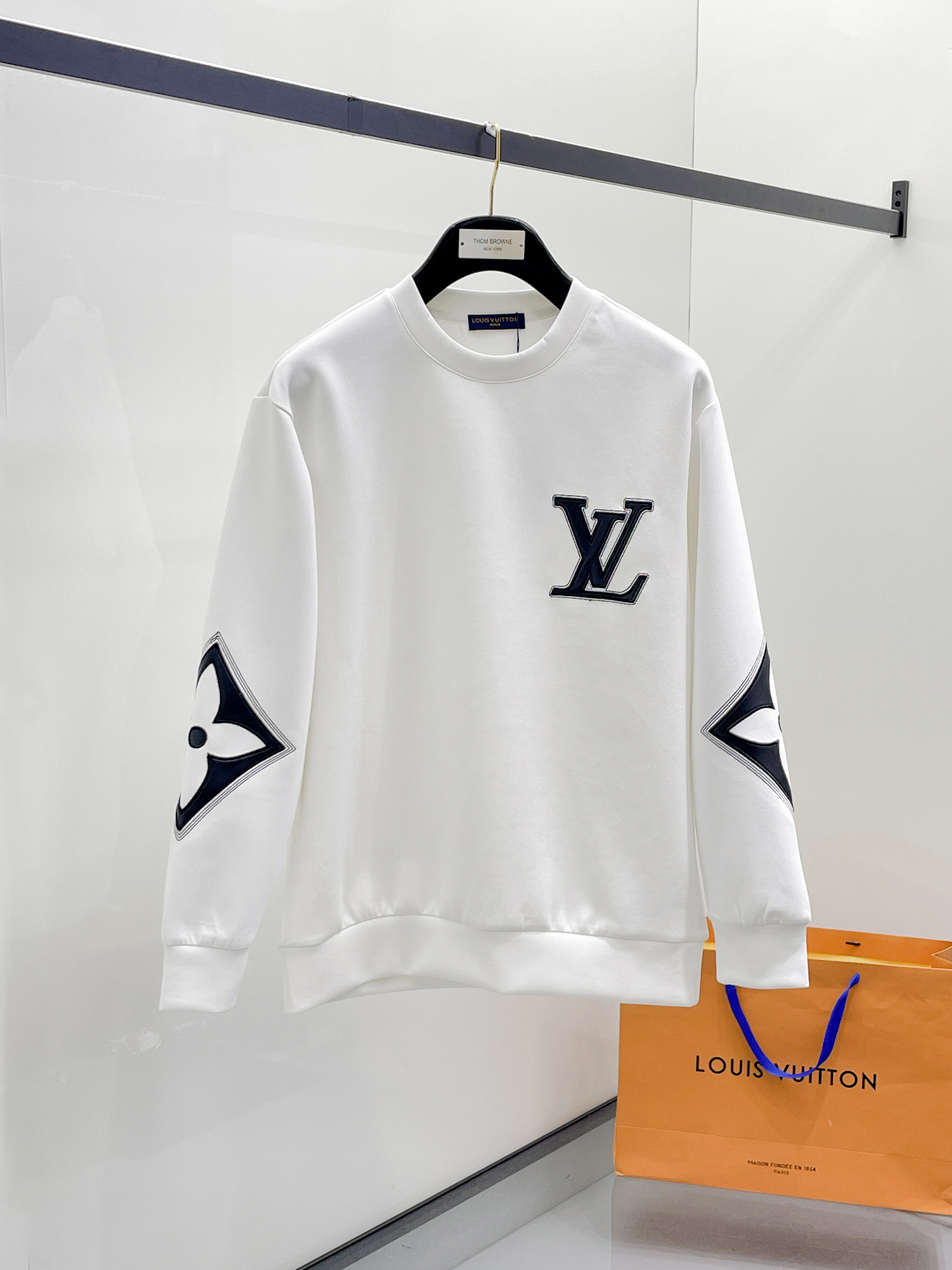 Louis Vuitton Male Hoodie Cotton Black Xs-s-m-l