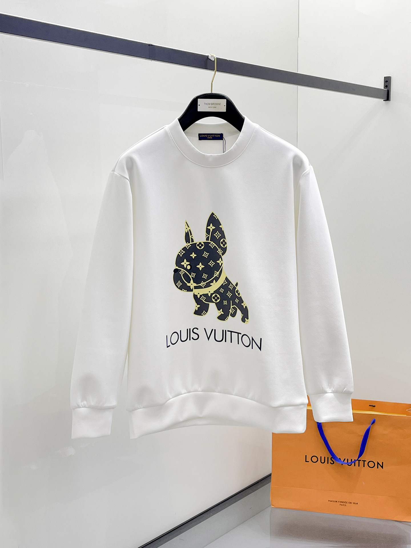 Louis Vuitton Male Hoodie Cotton Black Xs-s-m-l