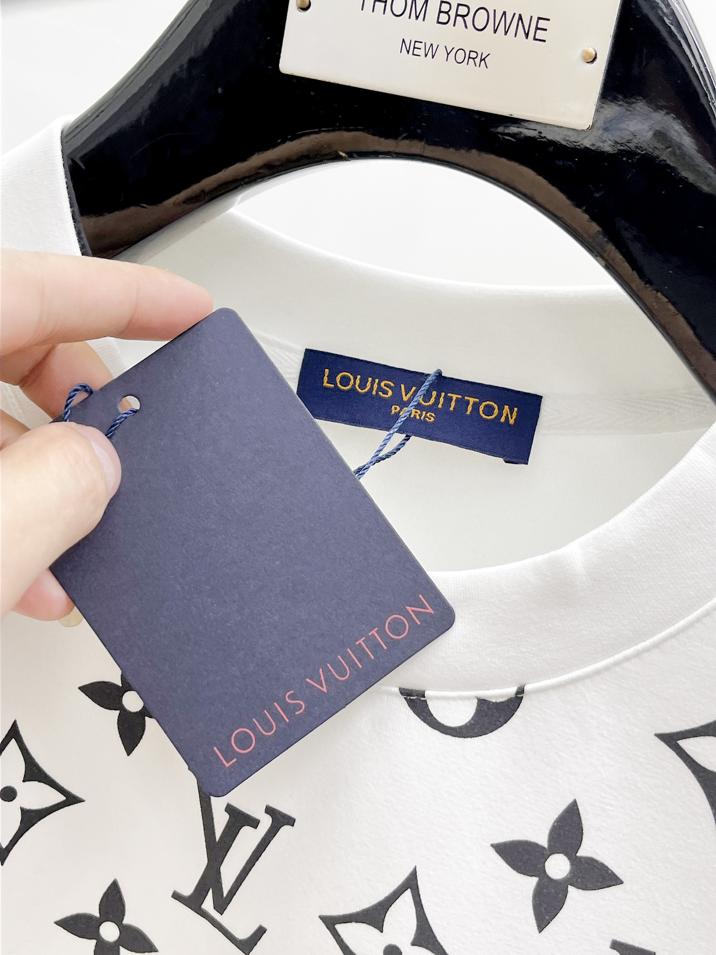Louis Vuitton Male Hoodie Cotton Black Xs-s-m-l