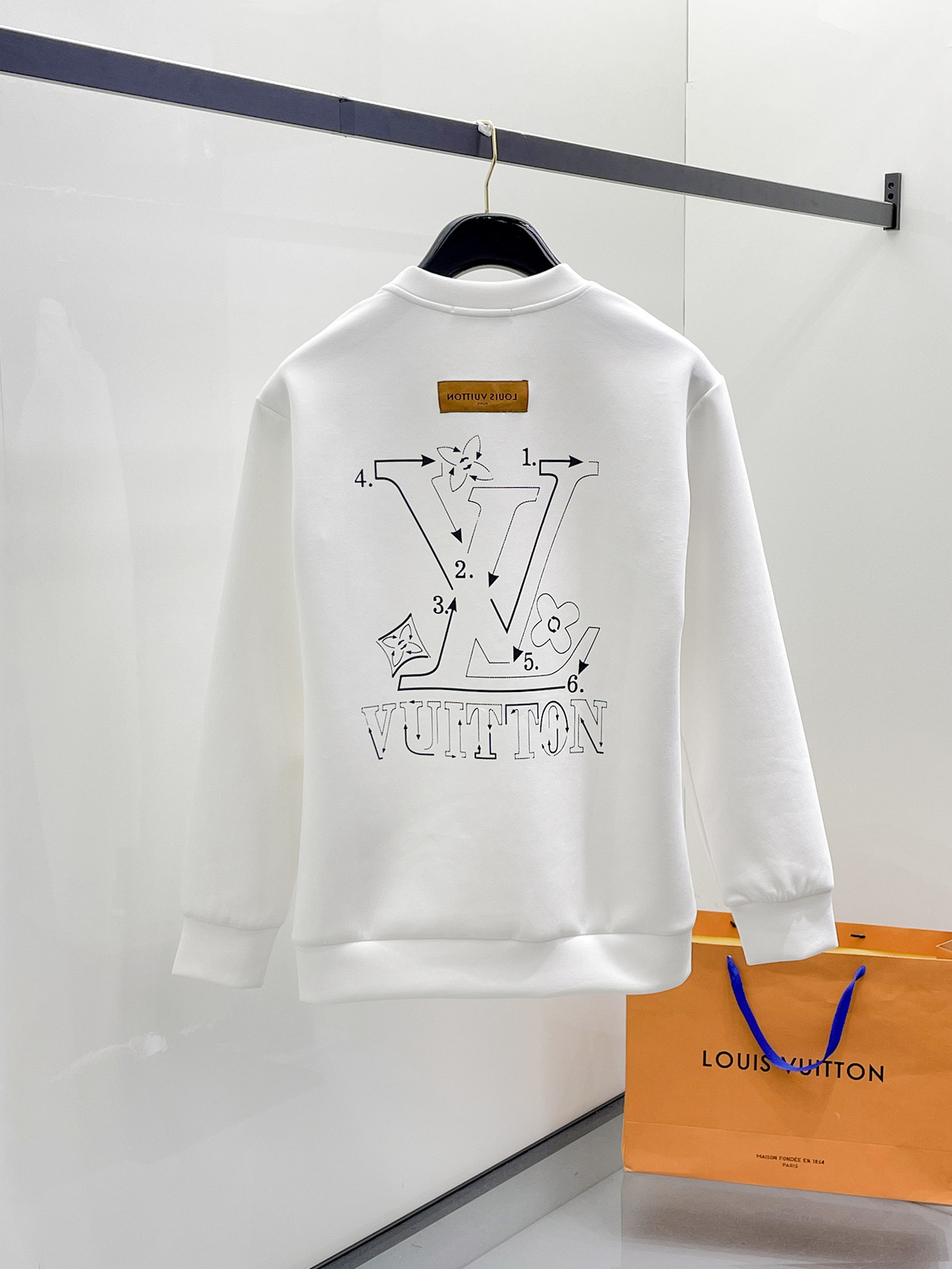 Louis Vuitton Male Hoodie Cotton Black Xs-s-m-l