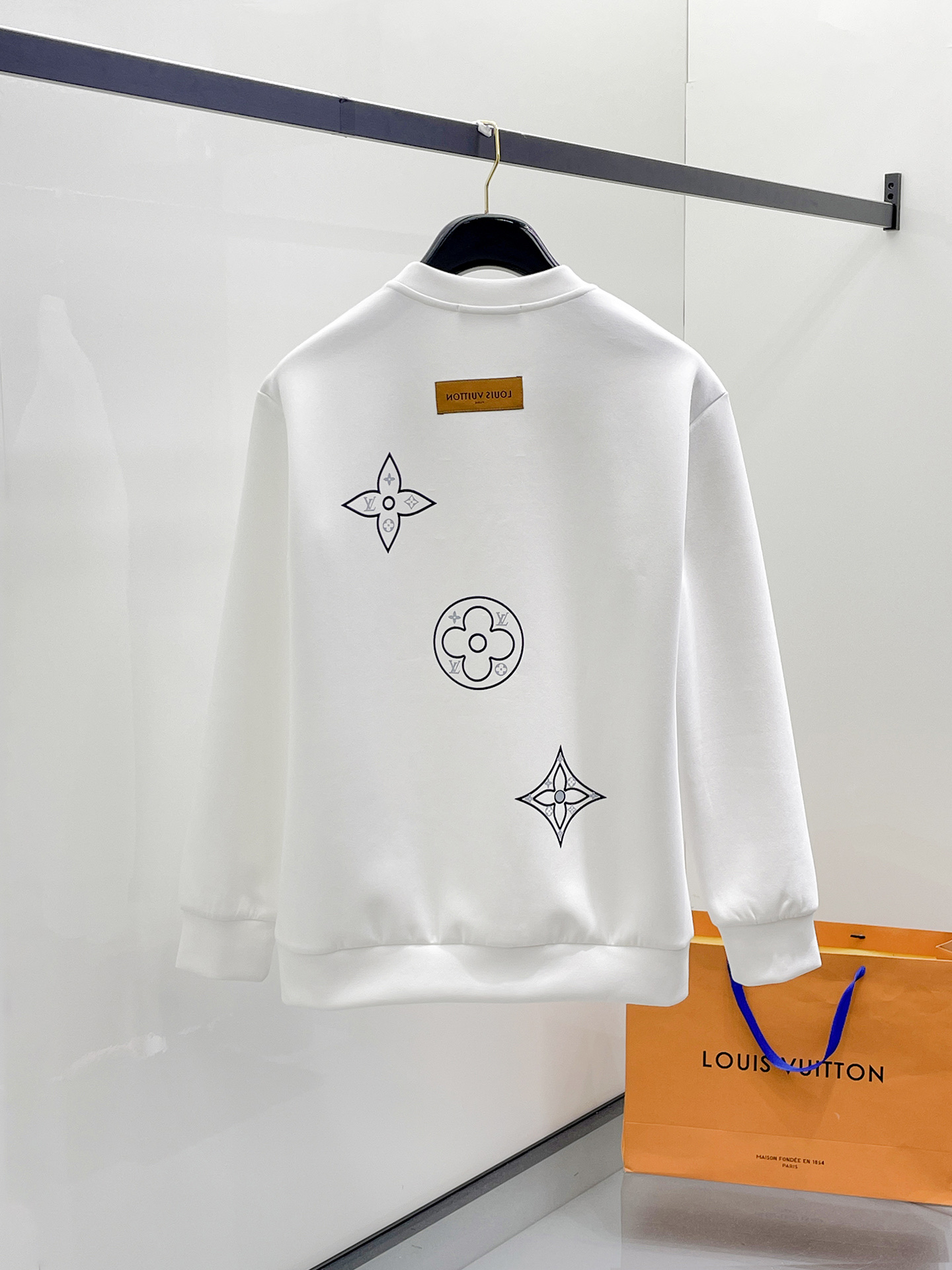Louis Vuitton Male Hoodie Cotton Black Xs-s-m-l