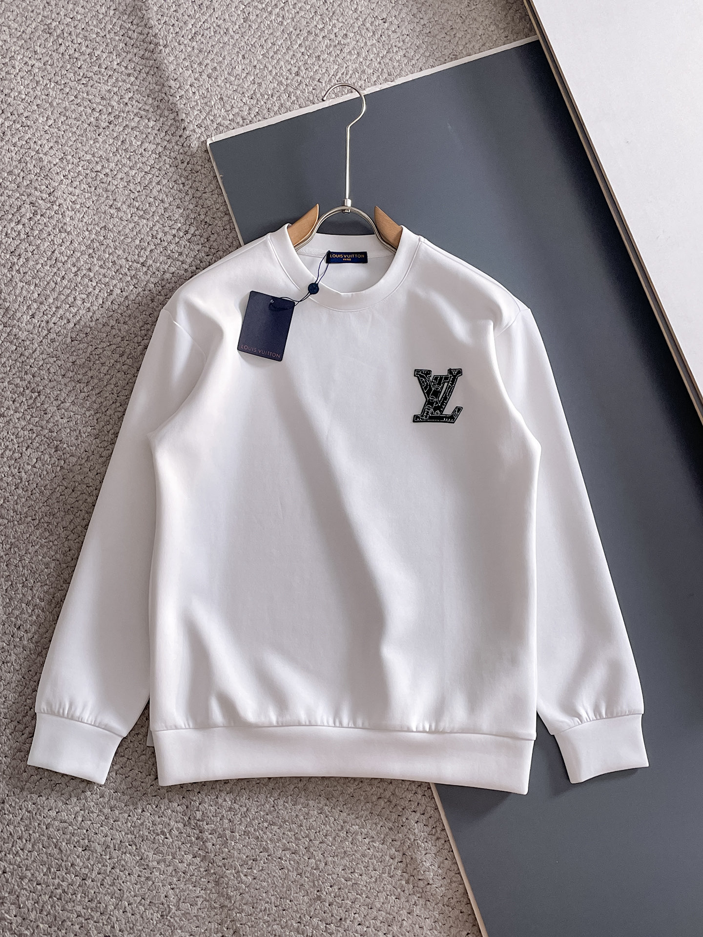 Louis Vuitton Male Hoodie Cotton Black Xs-s-m-l
