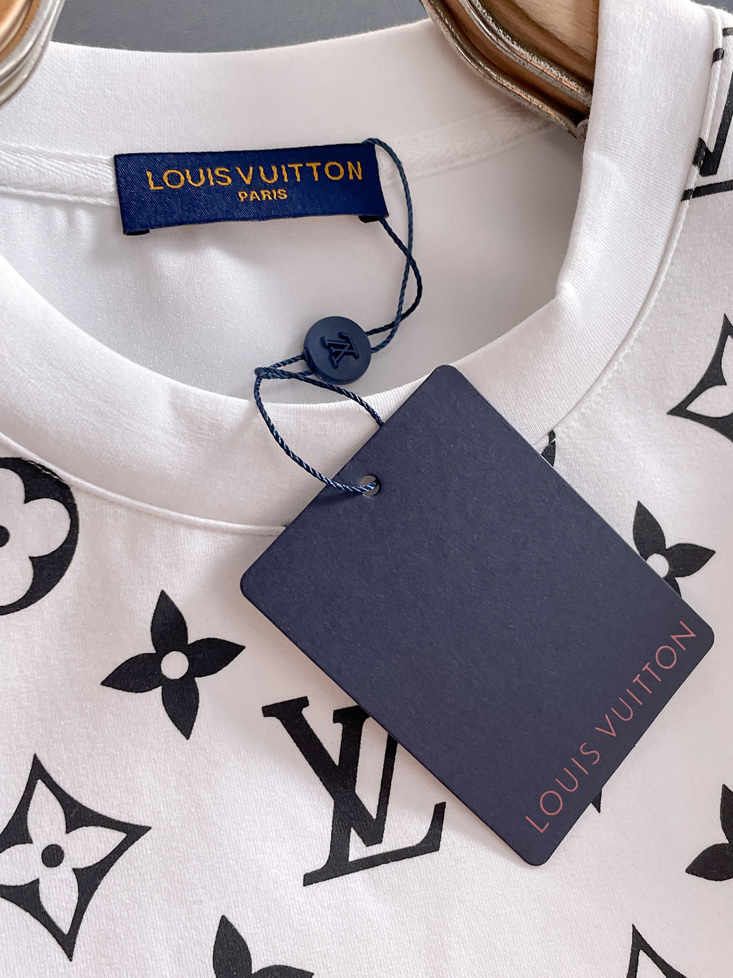 Louis Vuitton Male Hoodie Cotton Black Xs-s-m-l