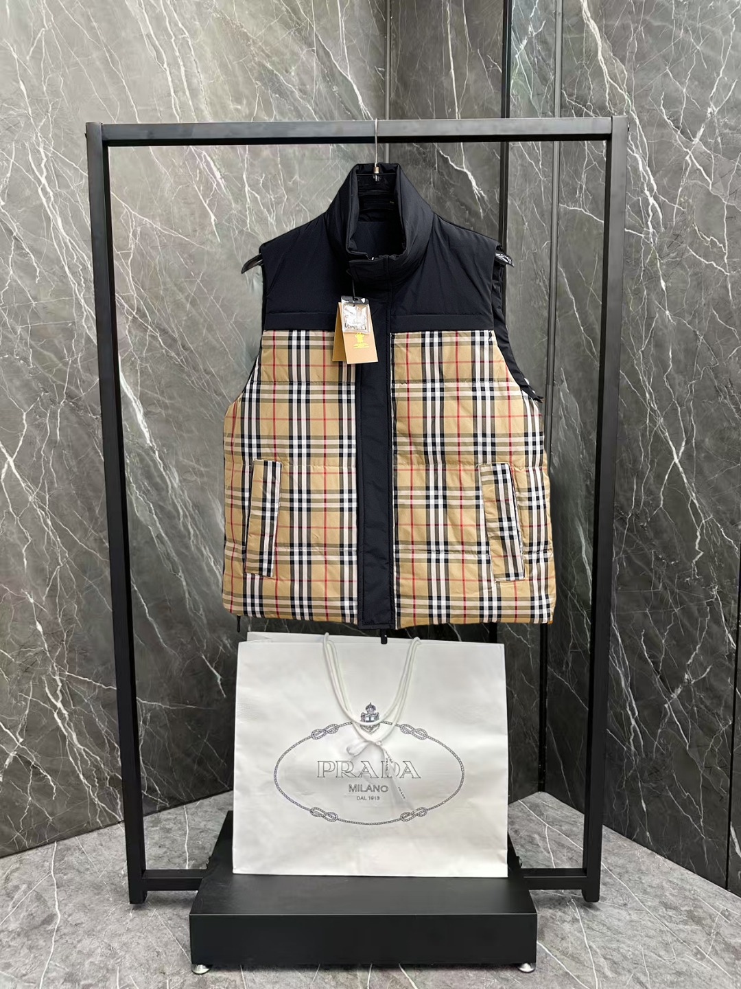 Burberry Couple Down Vest Goose Down M-l-xl