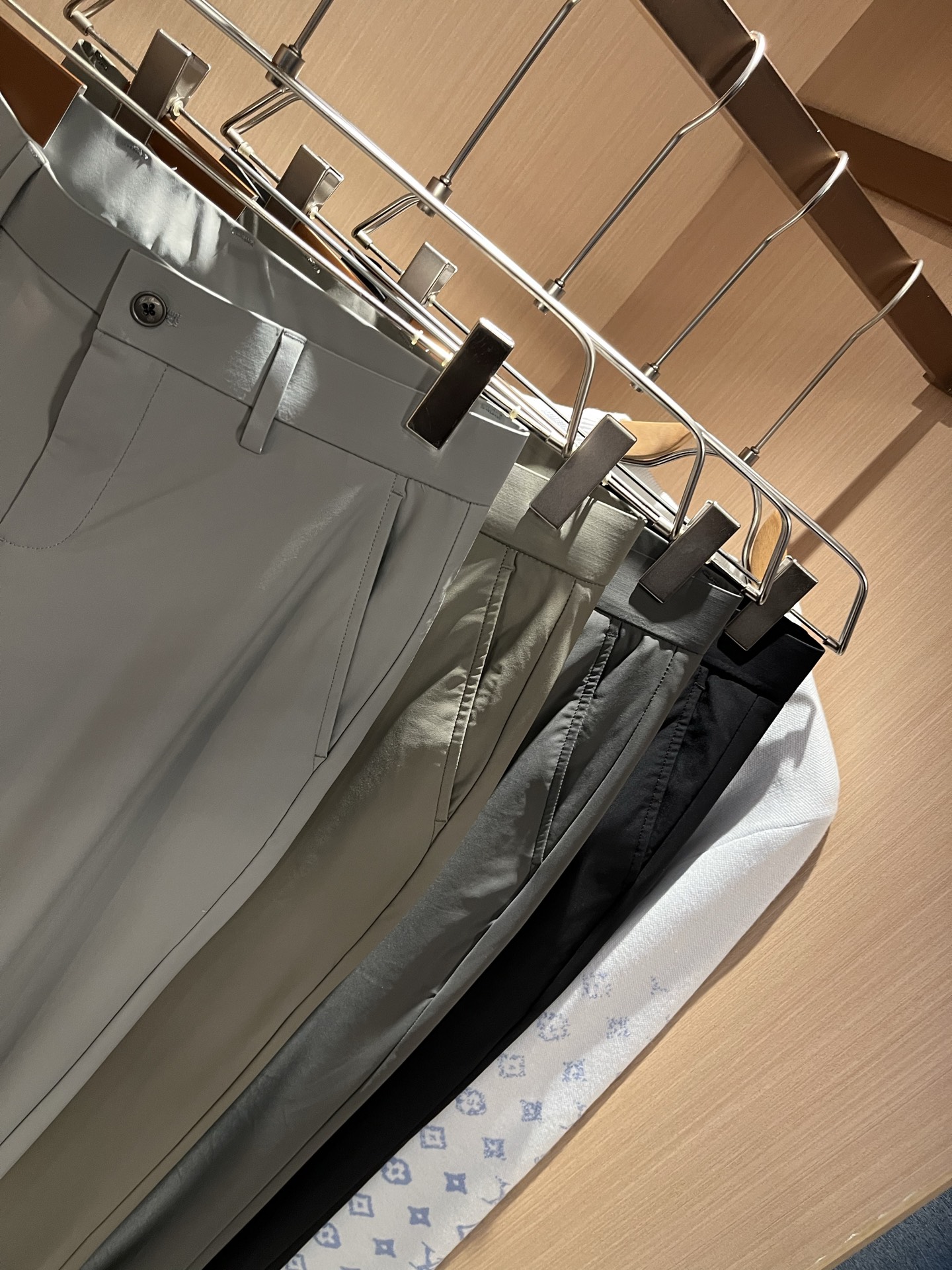 Loro Piana Male Basic Clothing Slim Fit L