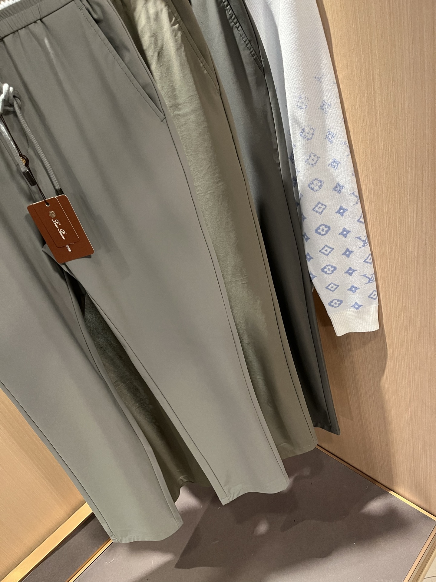 Loro Piana Male Basic Clothing Slim Fit L