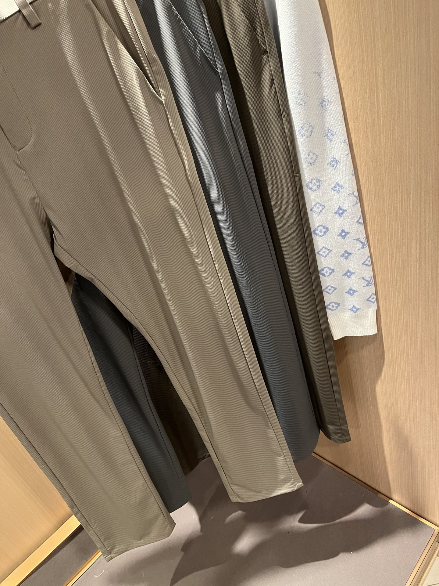 Loro Piana Male Basic Clothing Slim Fit L