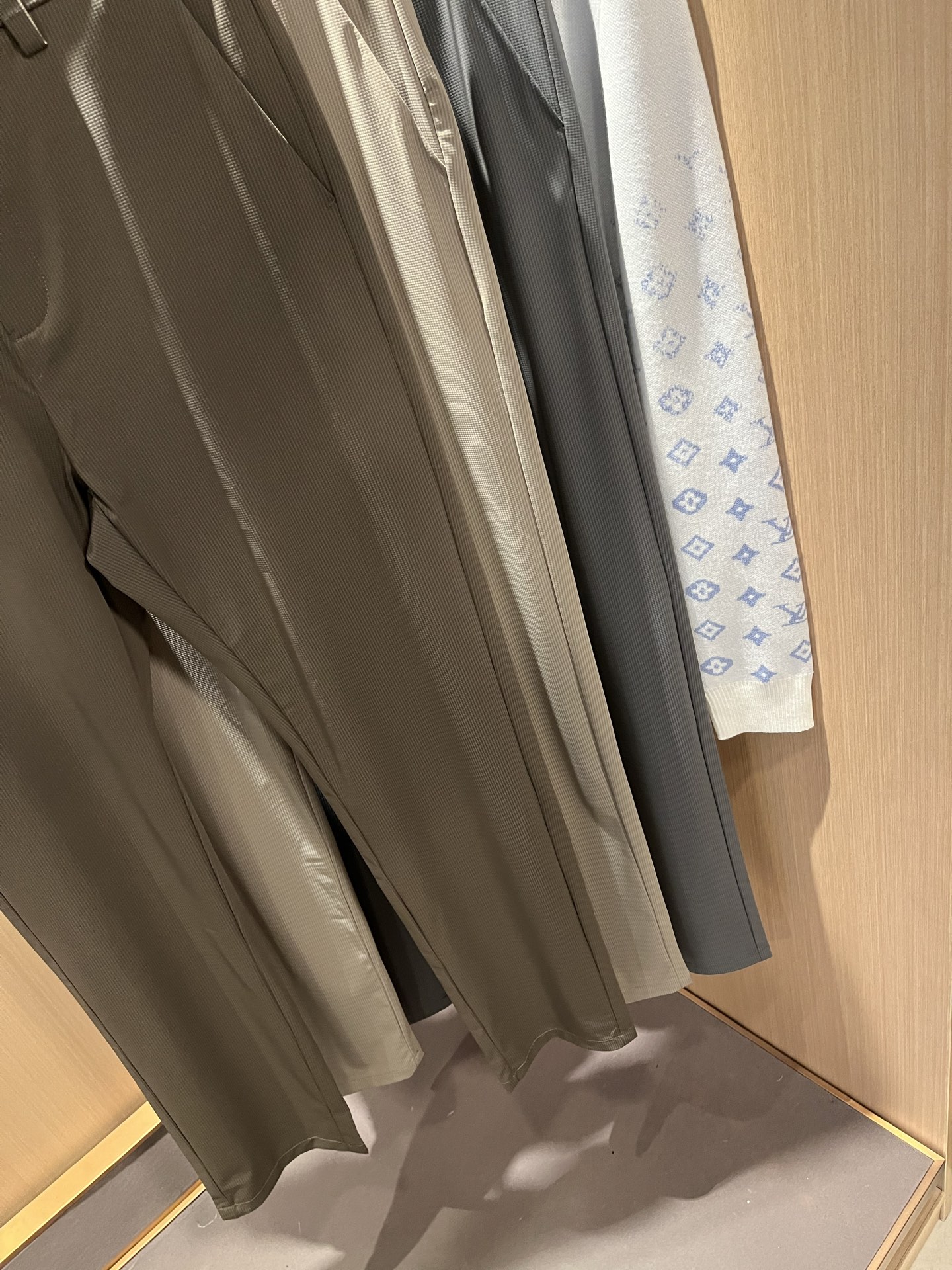 Loro Piana Male Basic Clothing Slim Fit L