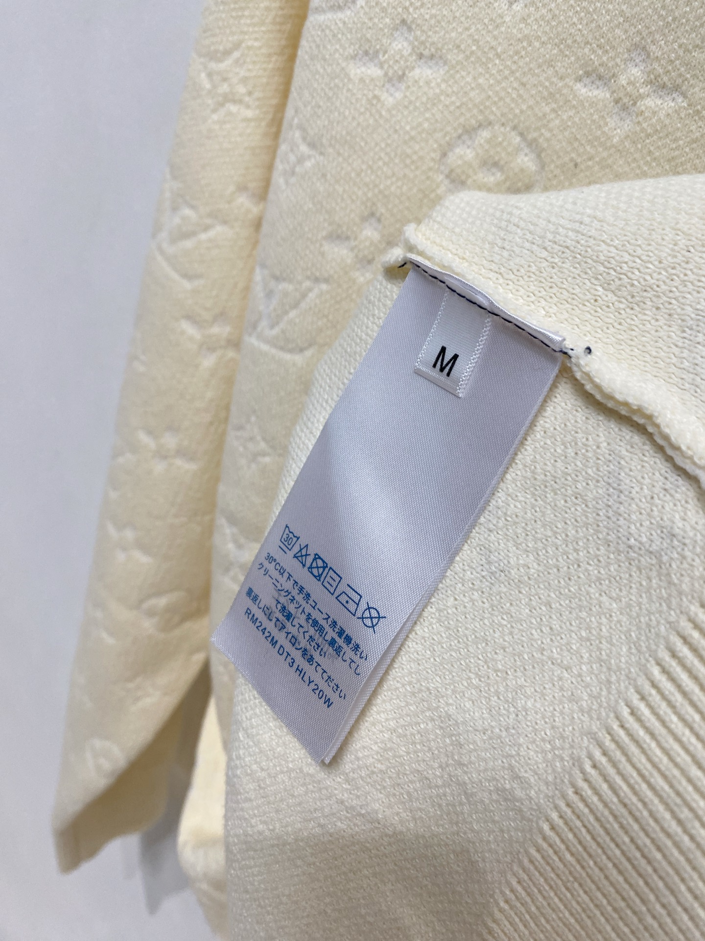 Louis Vuitton Basic Clothing Wool M-l-xl