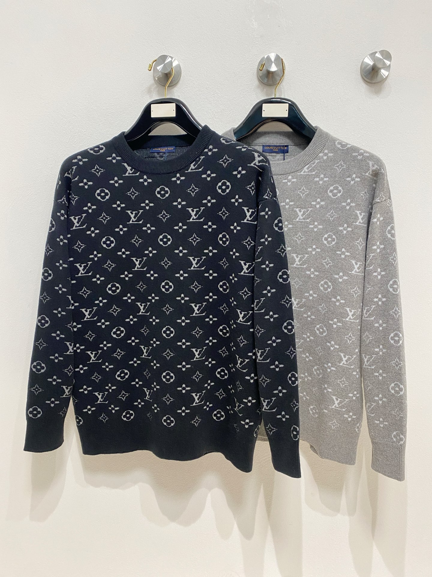 Louis Vuitton Basic Clothing Wool M-l-xl